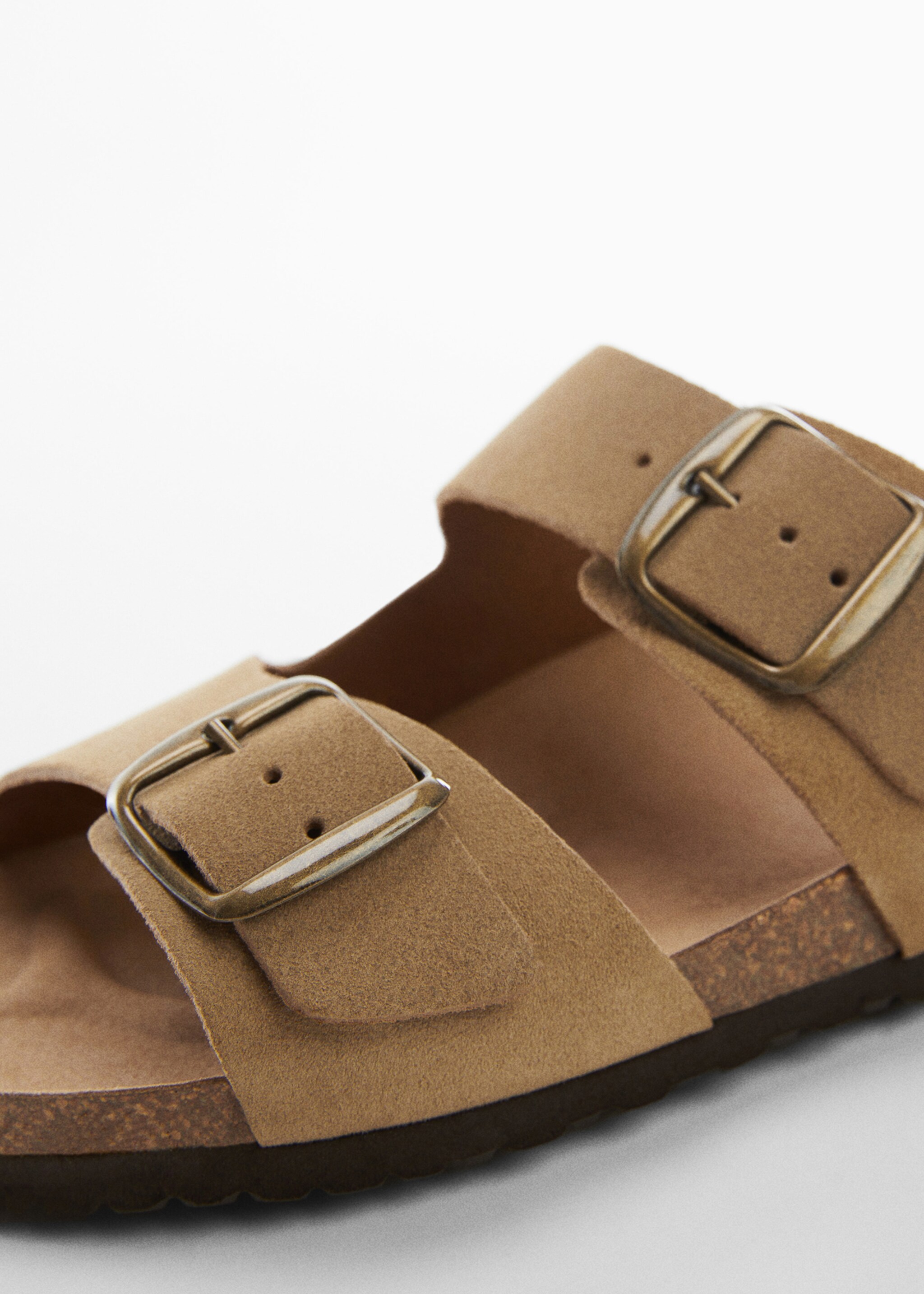 Split leather sandals with buckle - Details of the article 1, Sand. Ref: 57001082-00.