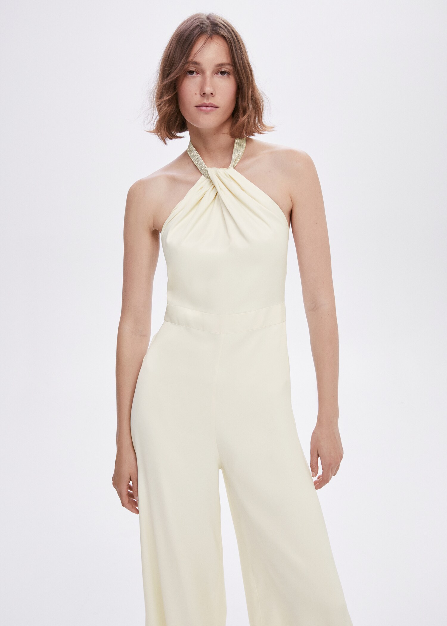 Halter-neck jumpsuit with metallic detail - Medium plane