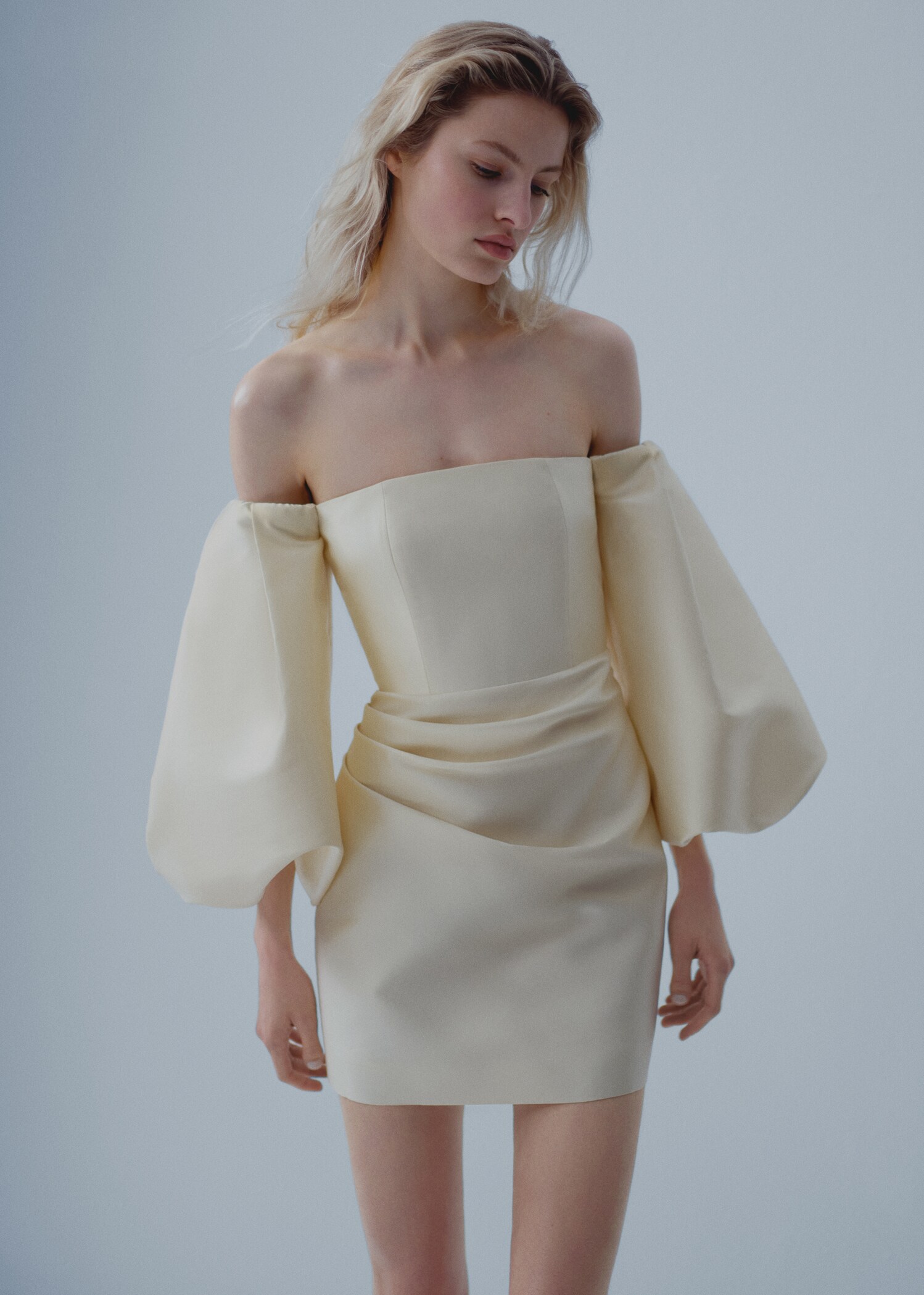 Vestido raso mangas volumen - Detalle del artículo 1
