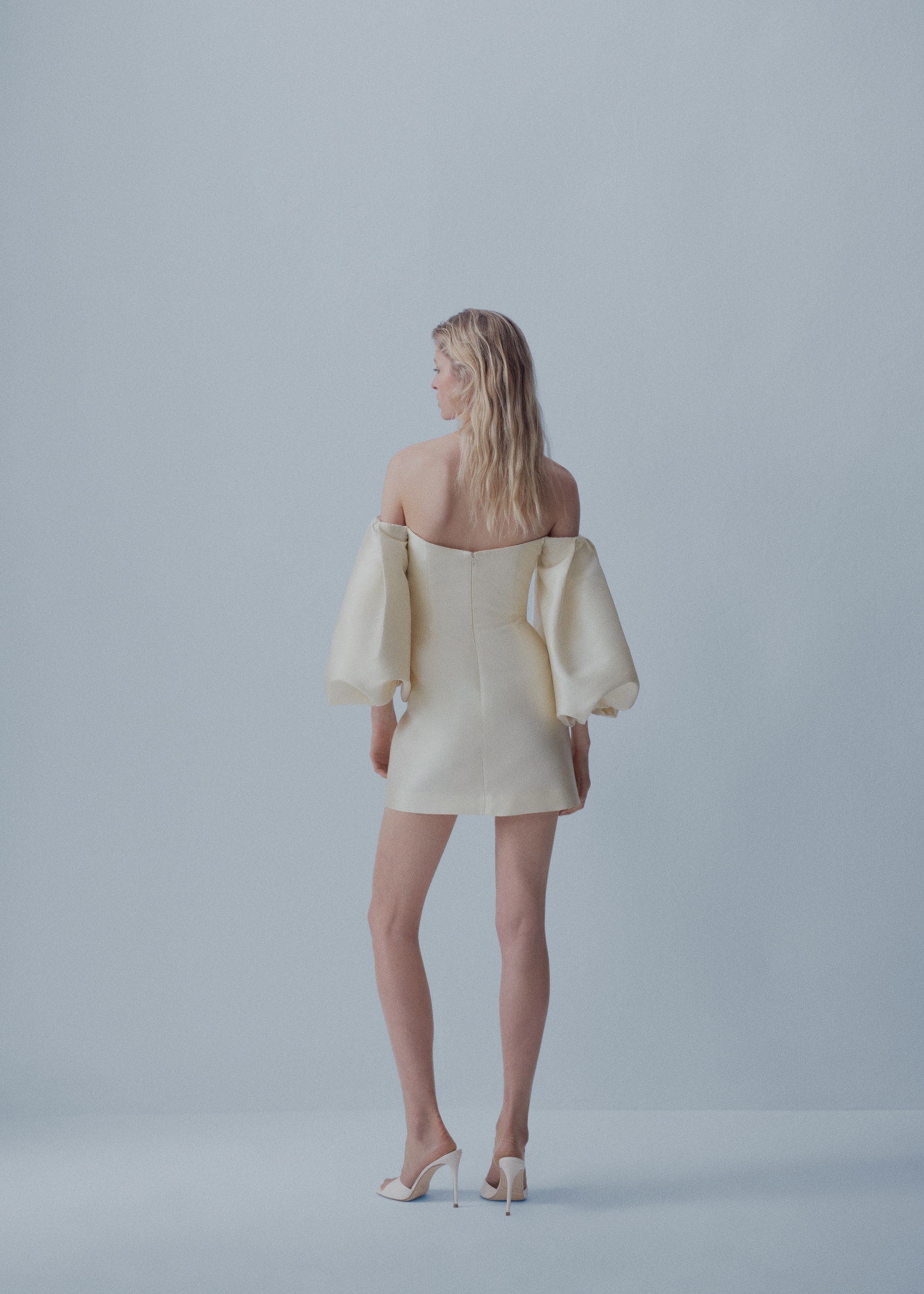 Robe satin manches bouffantes Femme MANGO OUTLET Monaco