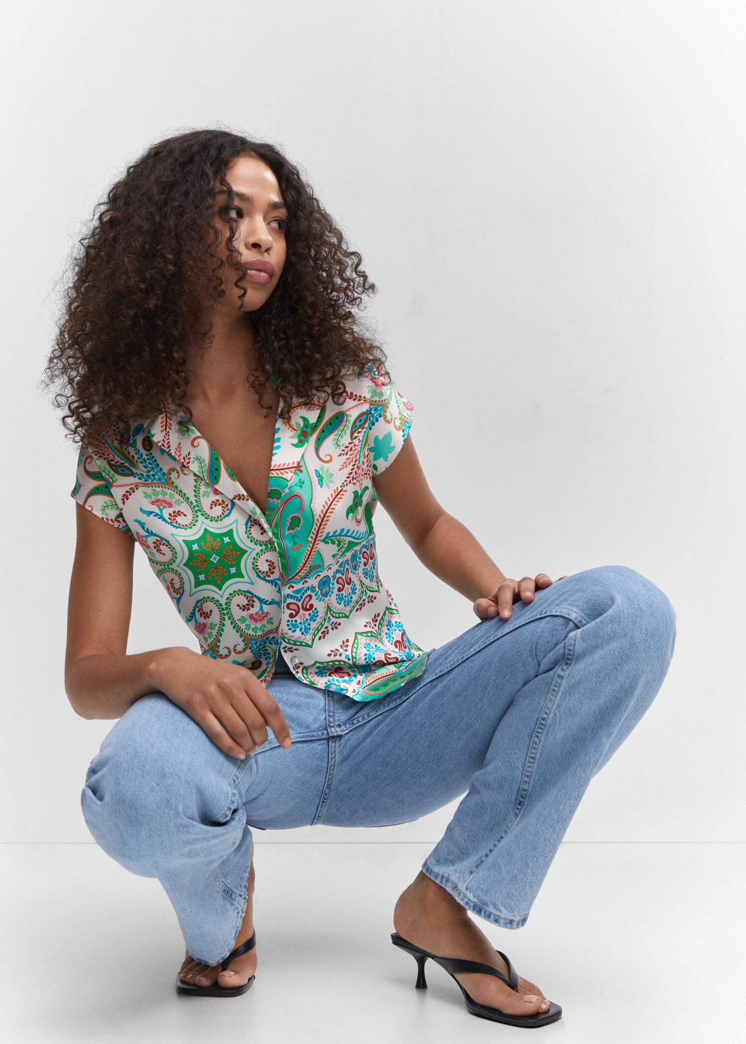 Satin print shirt - Details of the article 2