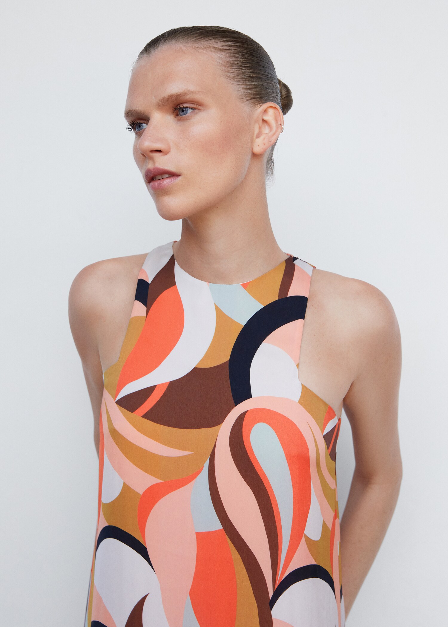 Printed halter dress - Details of the article 1