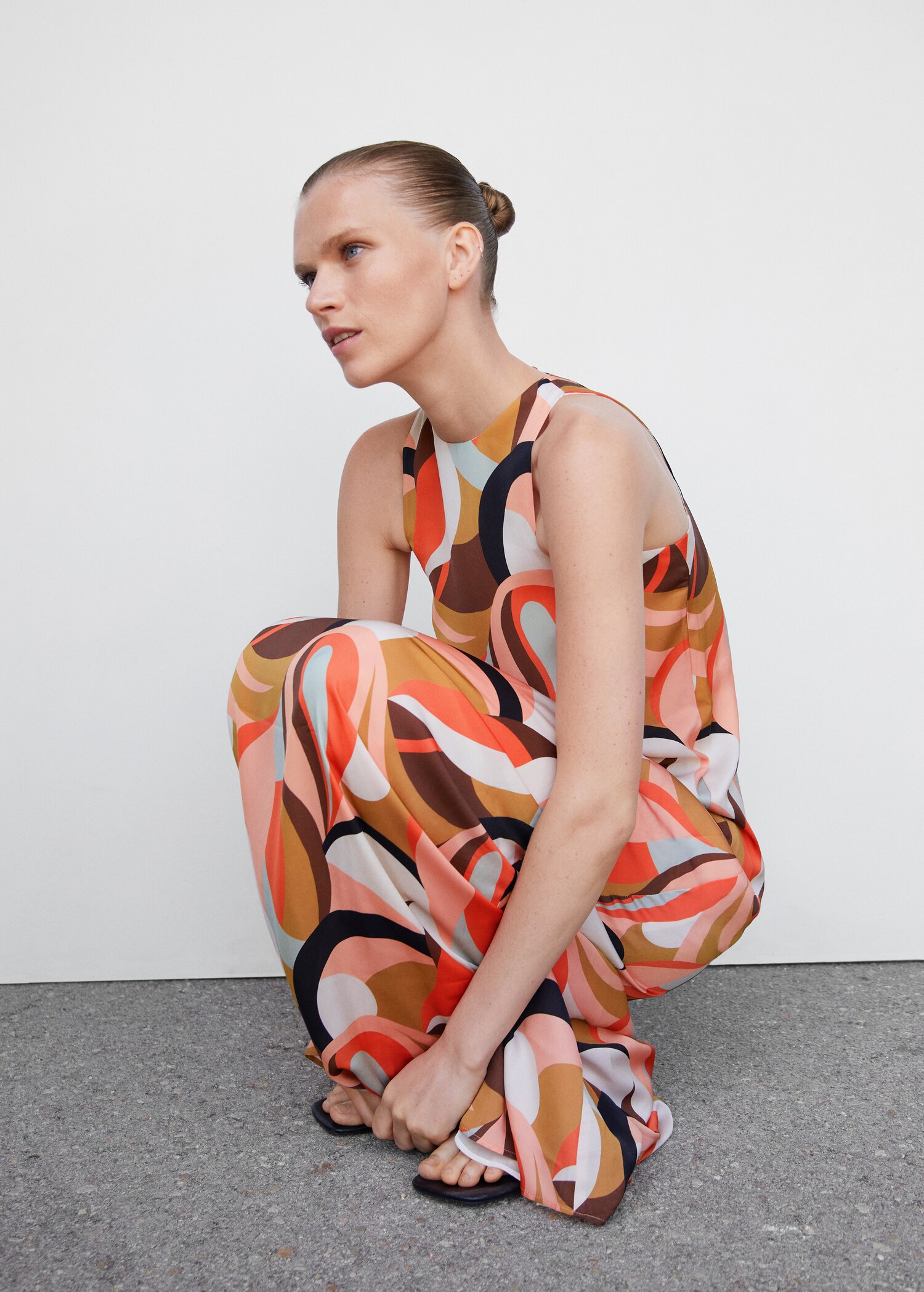 Printed halter dress - Details of the article 2