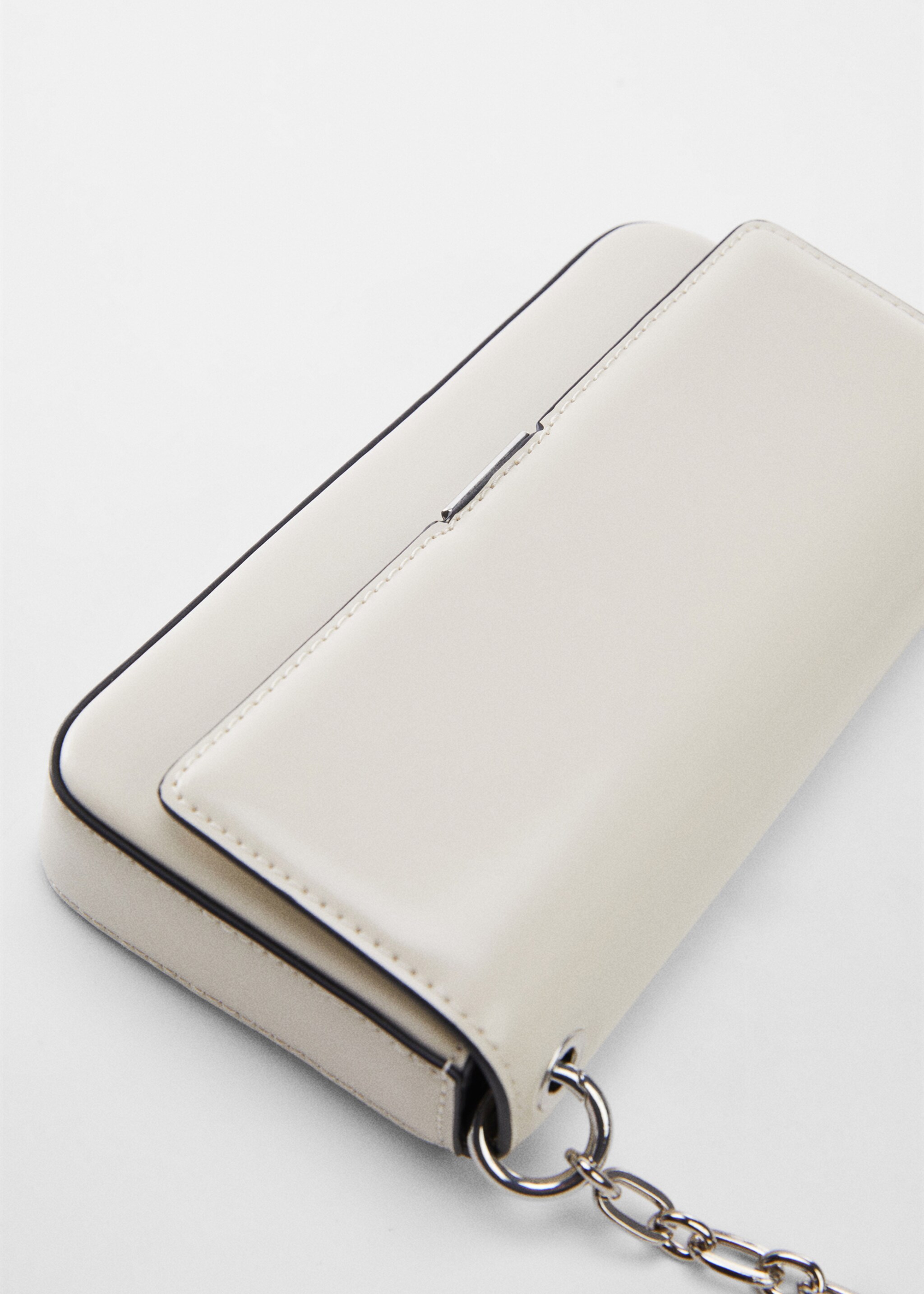 Sac à rabat chaîne - Détail de l'article 3, Blanc cassé. Ref: 57002516-00.