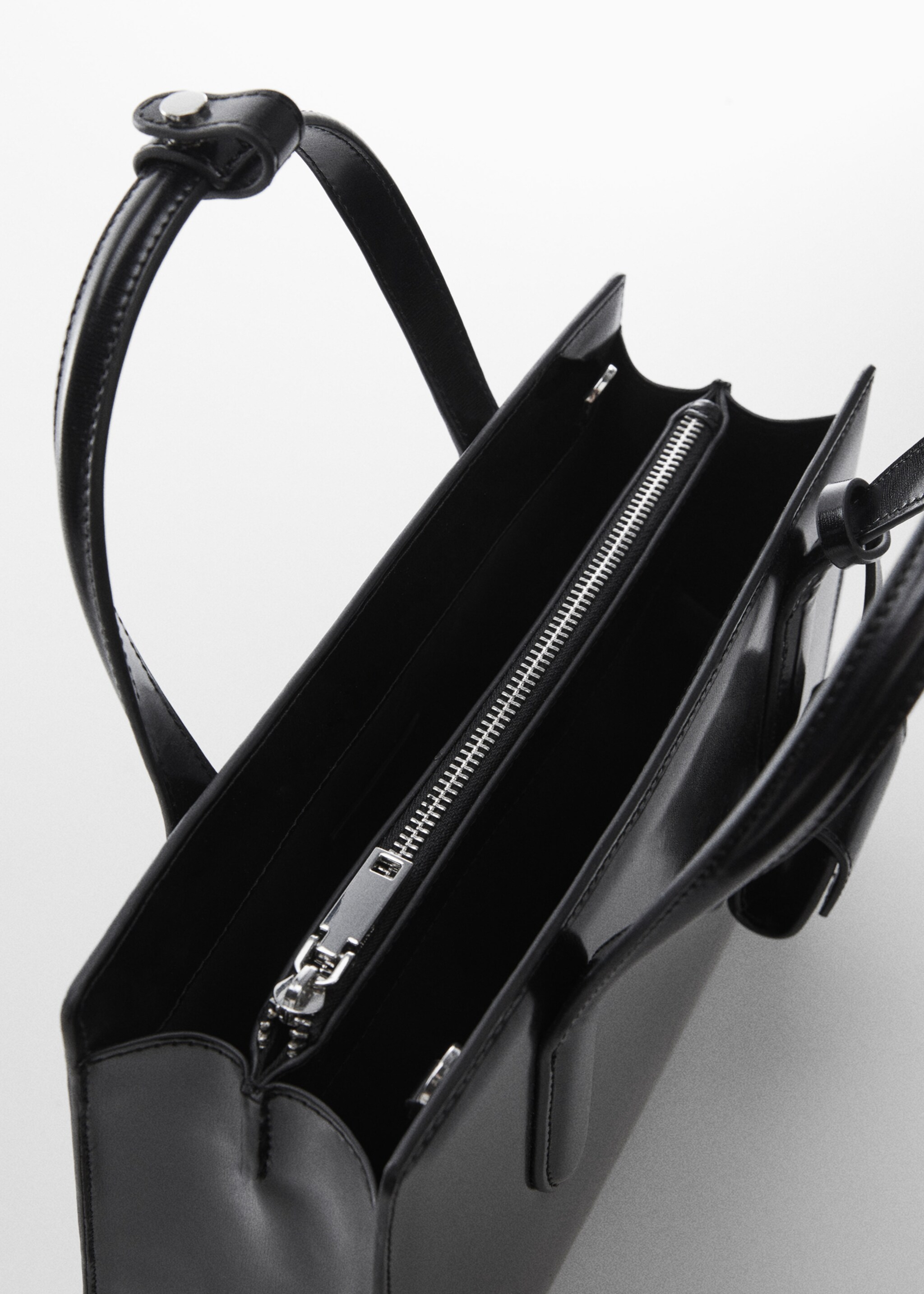 Saffiano-effect shopper bag - Details of the article 1, Black. Ref: 57002518-00.
