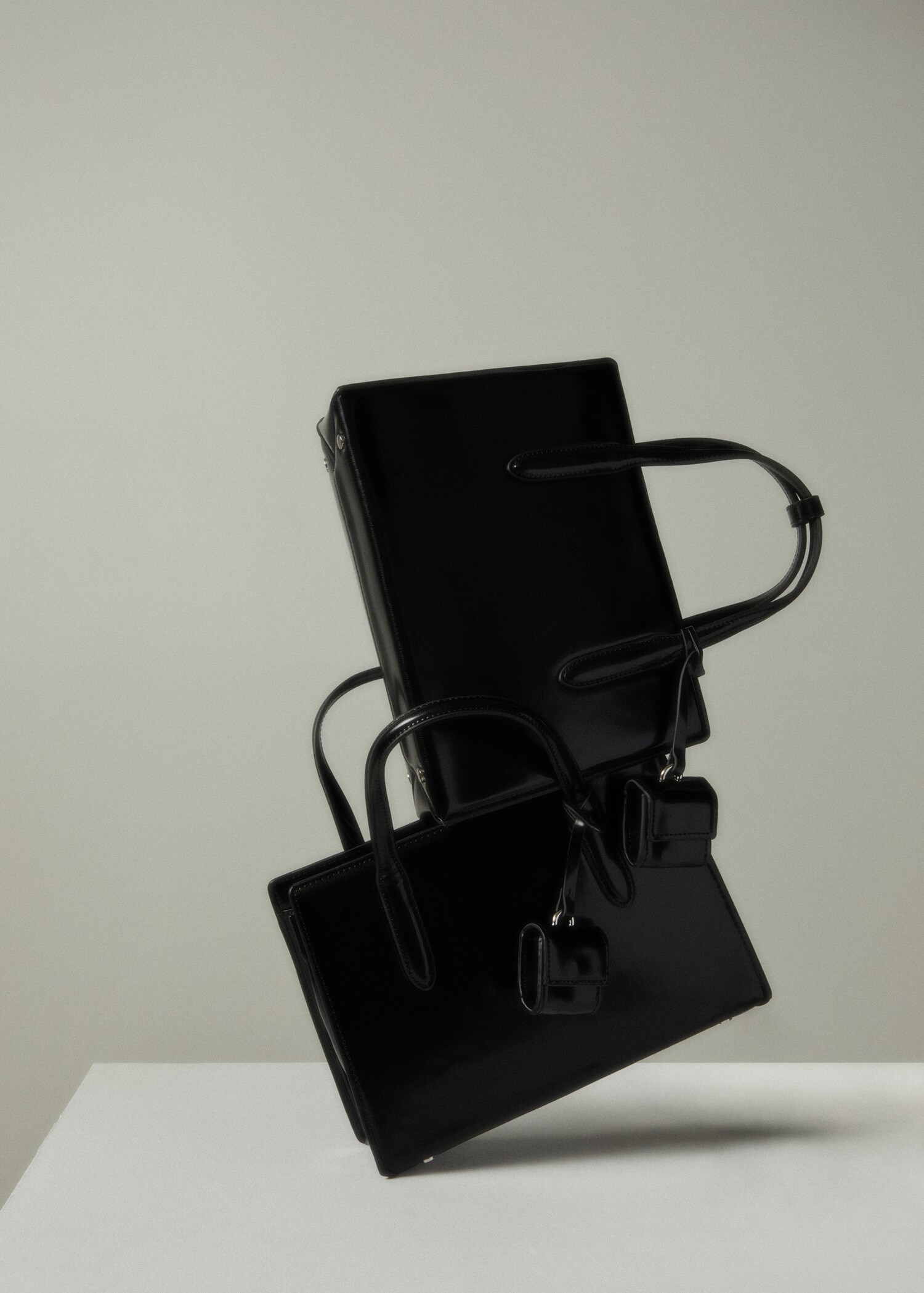 Shopper-Bag in Saffiano-Optik - Detail des Artikels 8