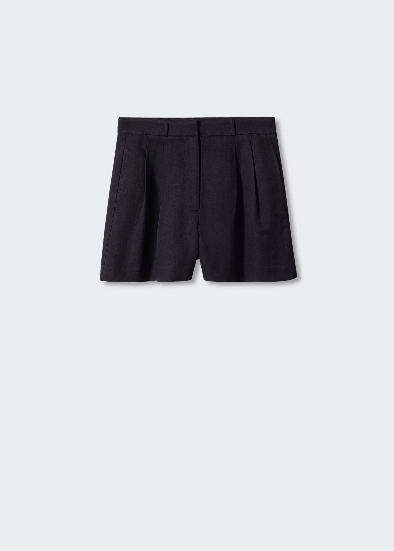 Pleated mid-rise shorts - Article without model