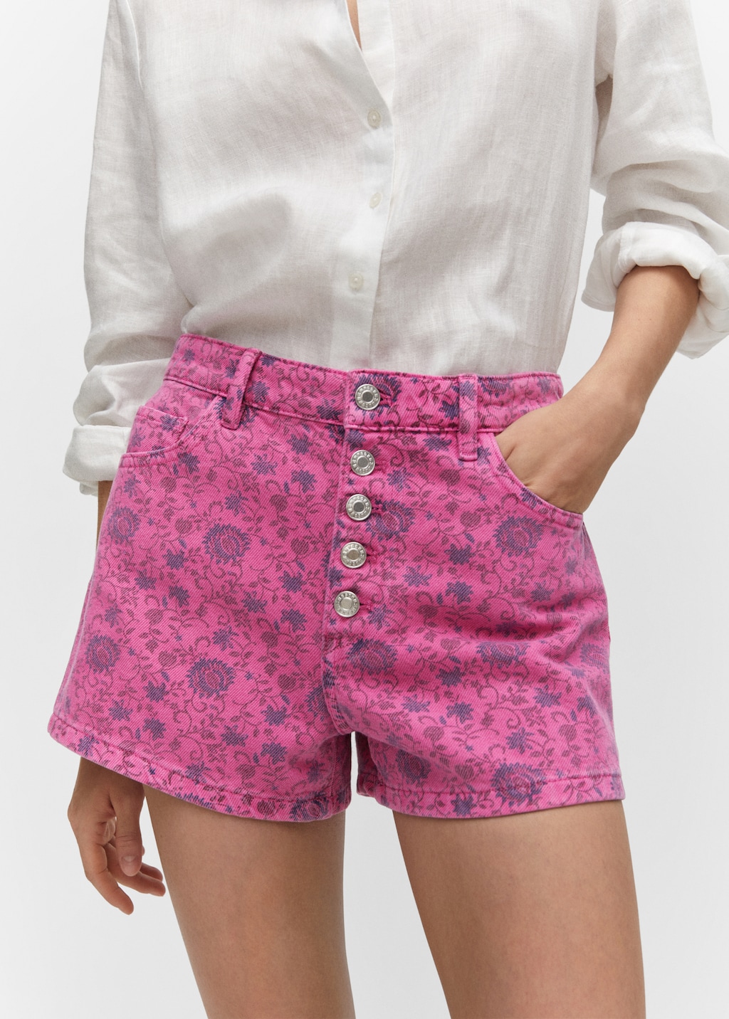 Printed denim shorts