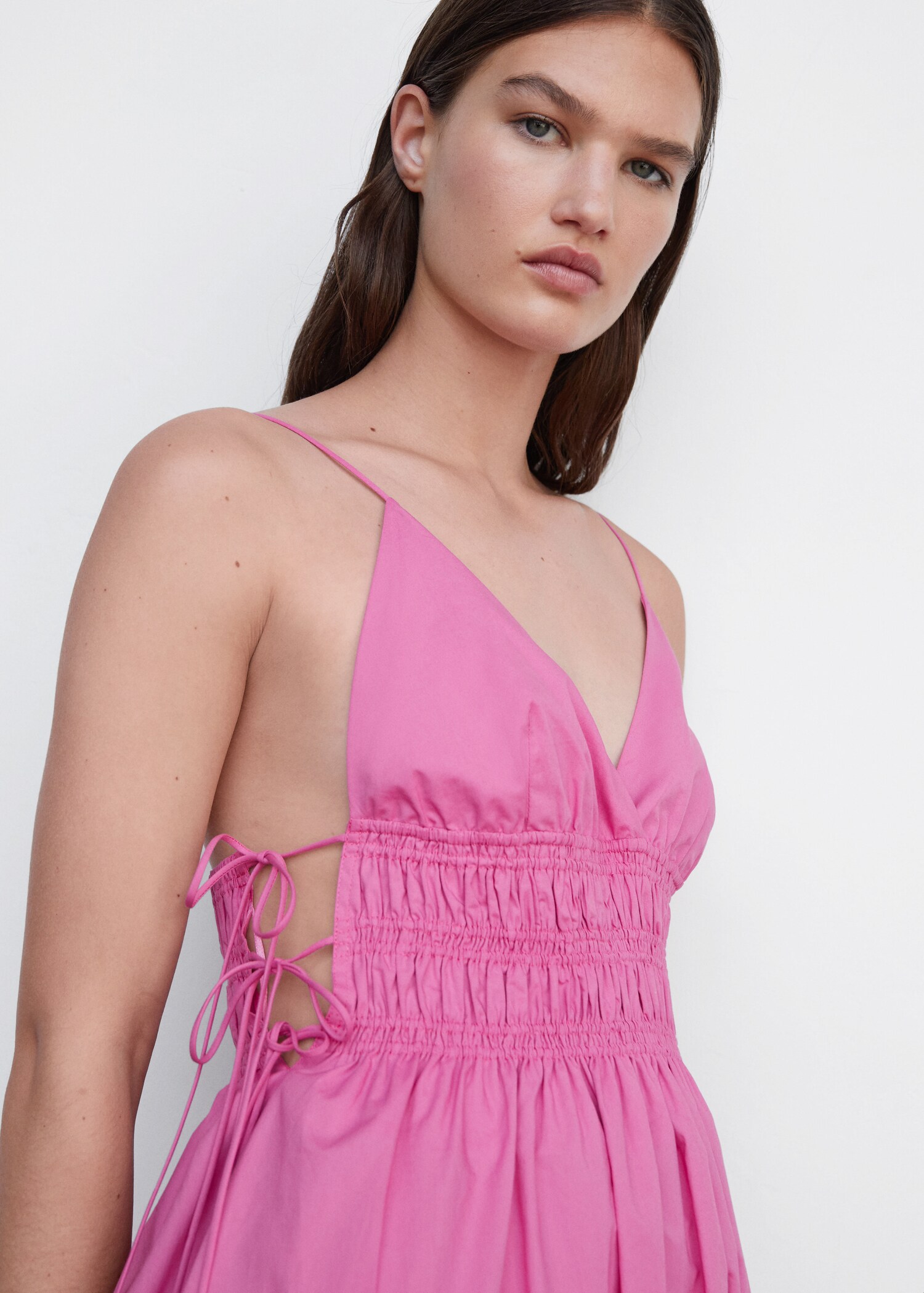 Cotton dress with side ties - Details of the article 1