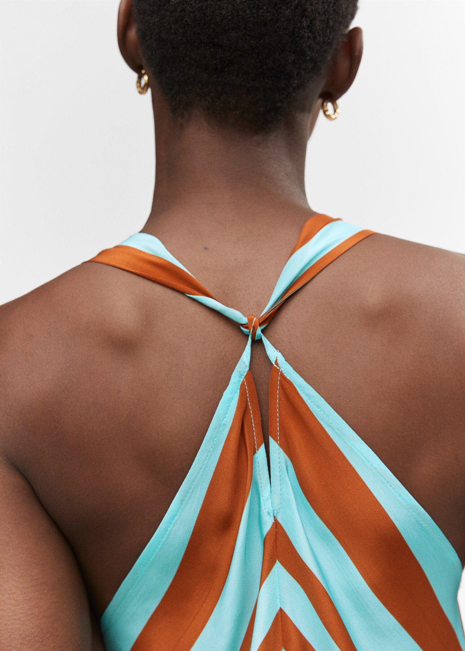 V-neck satin dress - Details of the article 6