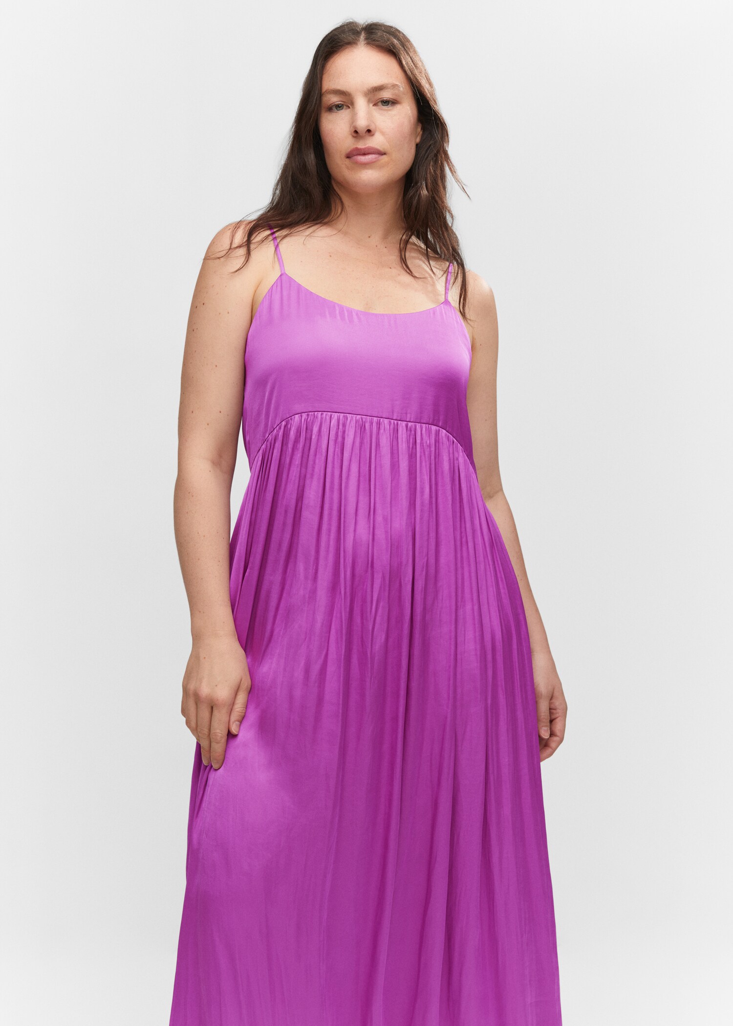 Long satin dress - Details of the article 5