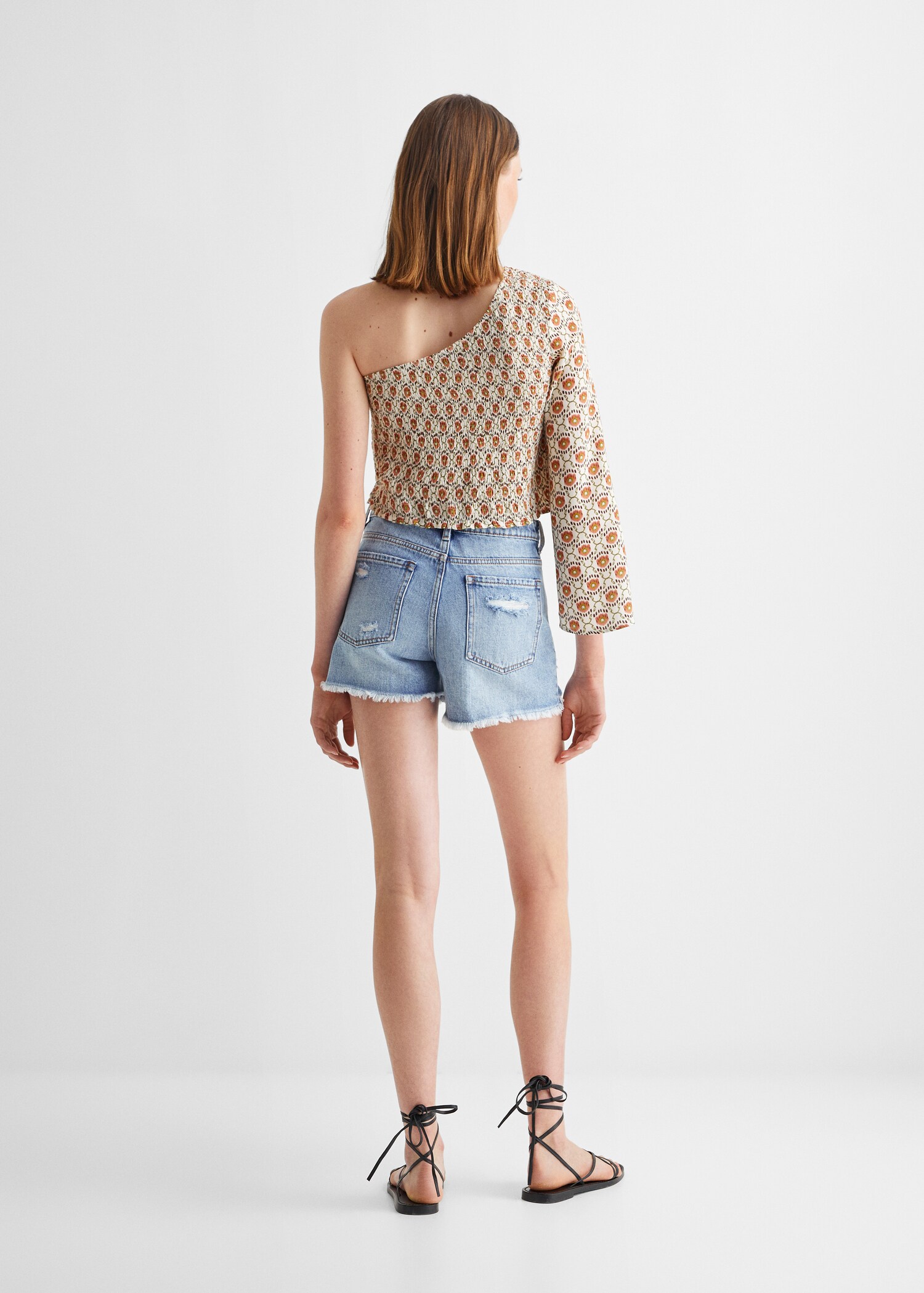 Asymmetrical printed blouse - Reverse of the article