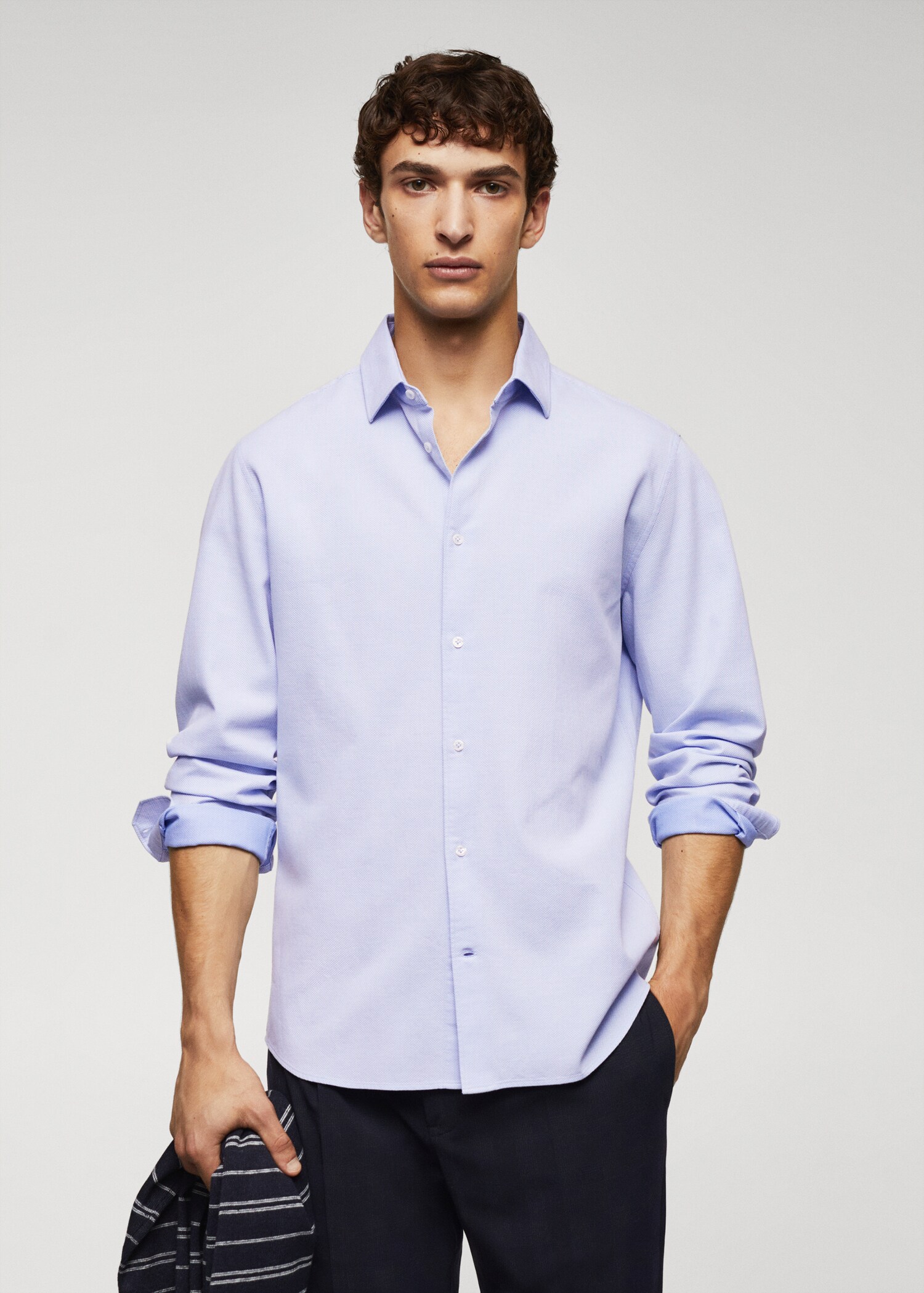 Camisa slim fit algodón estructura - Plano medio