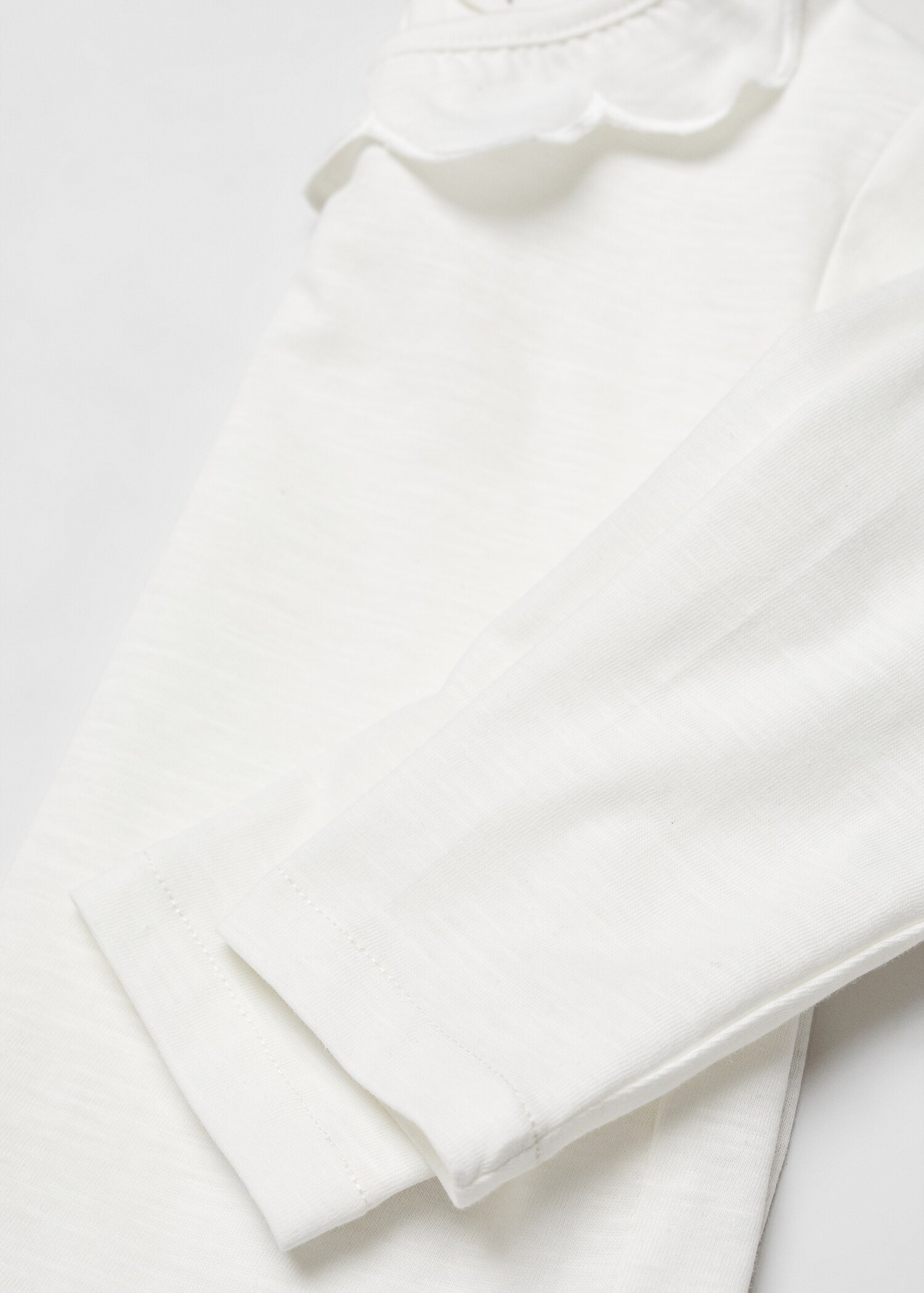 Long sleeve cotton t-shirt - Details of the article 8