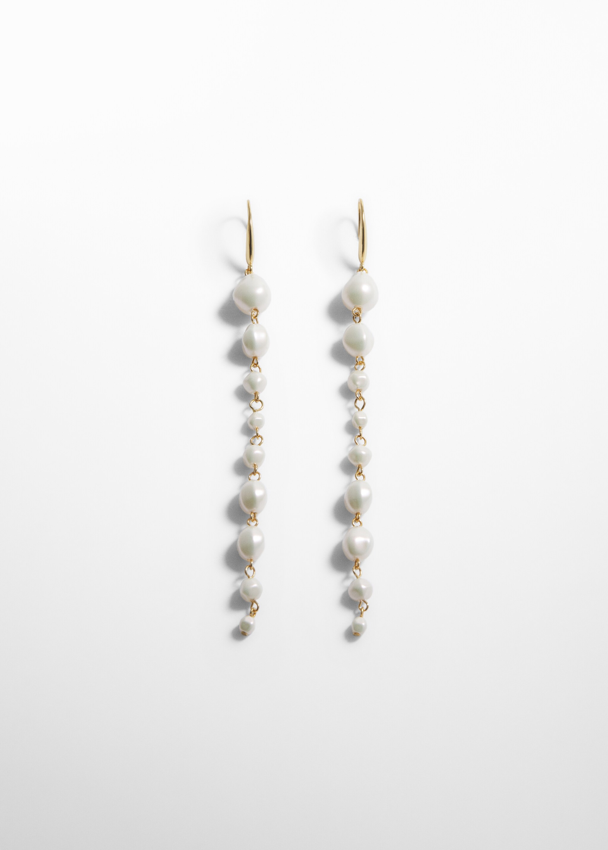 Pearl thread earrings - Article without model