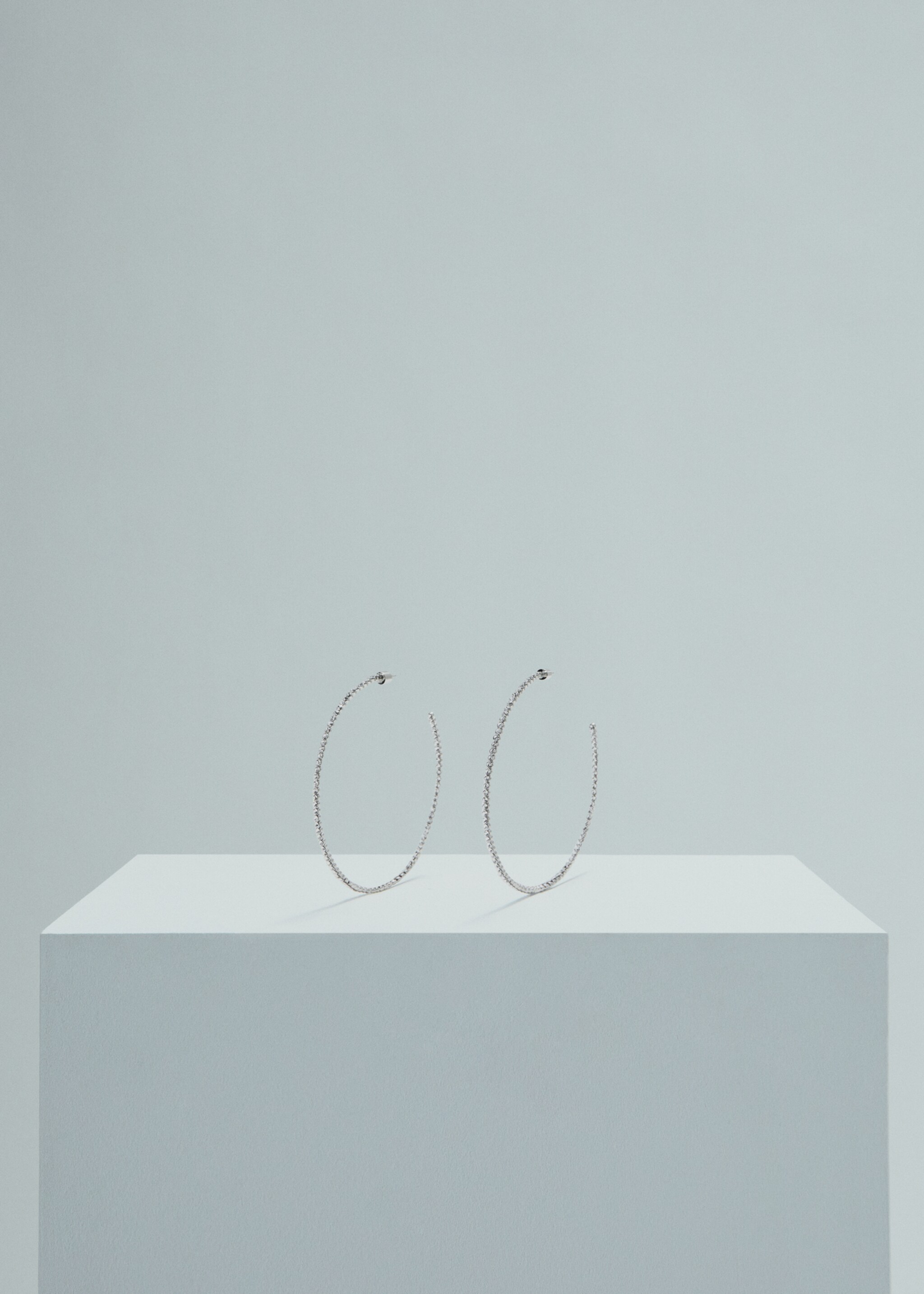 Crystal maxi-hoop earrings - Medium plane