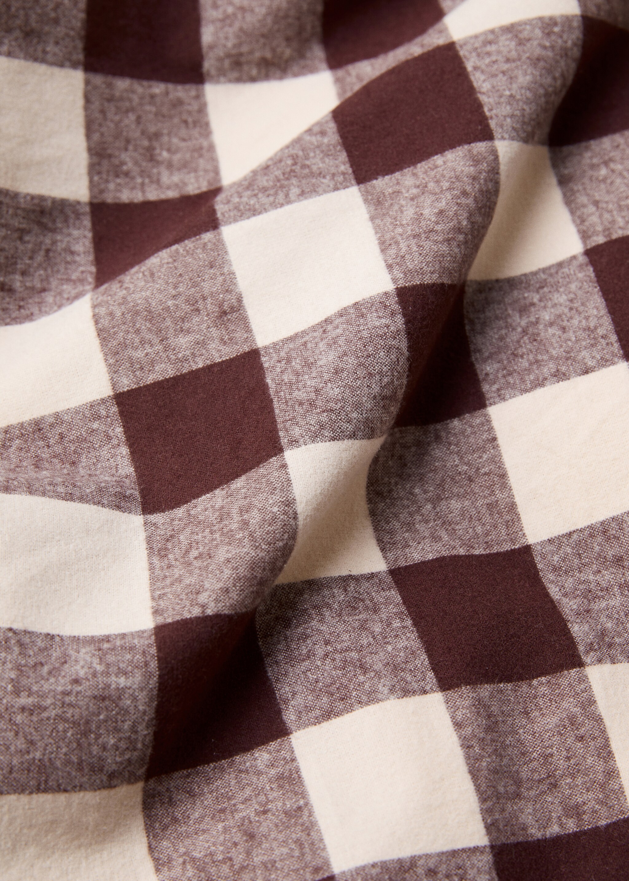 Two-tone check flannel duvet cover Single bed - Details of the article 1, Wine. Ref: 57004065-00.