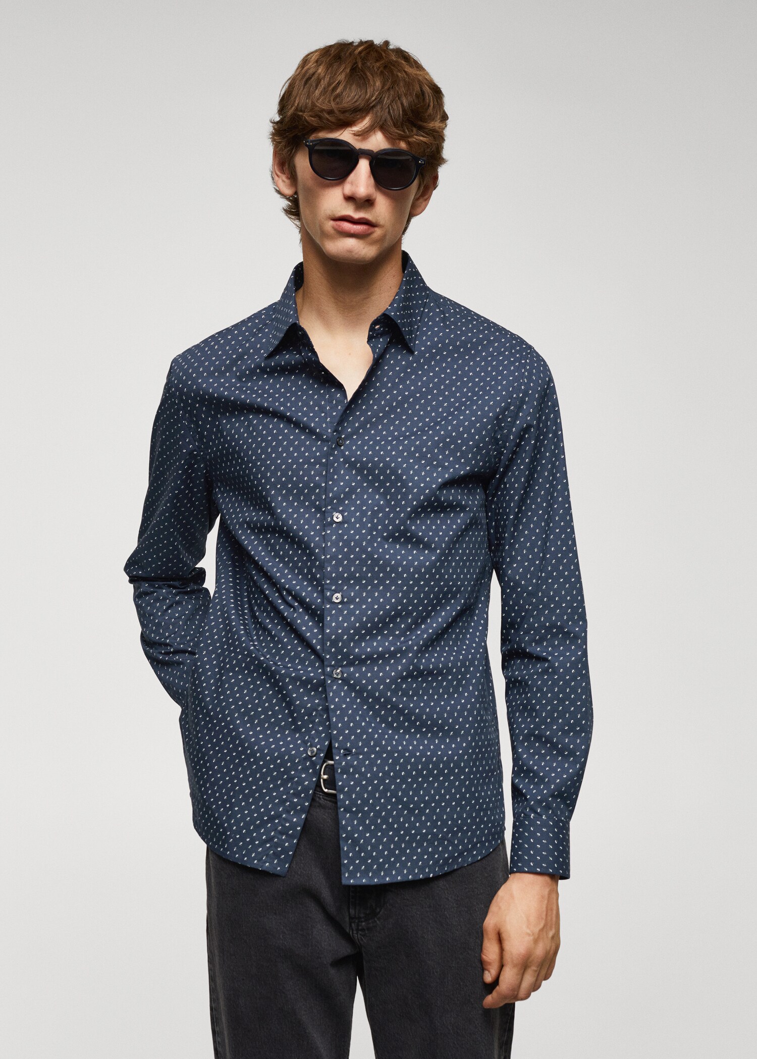 Chemise 100 % coton en imprimé micro-feuilles - Plan moyen