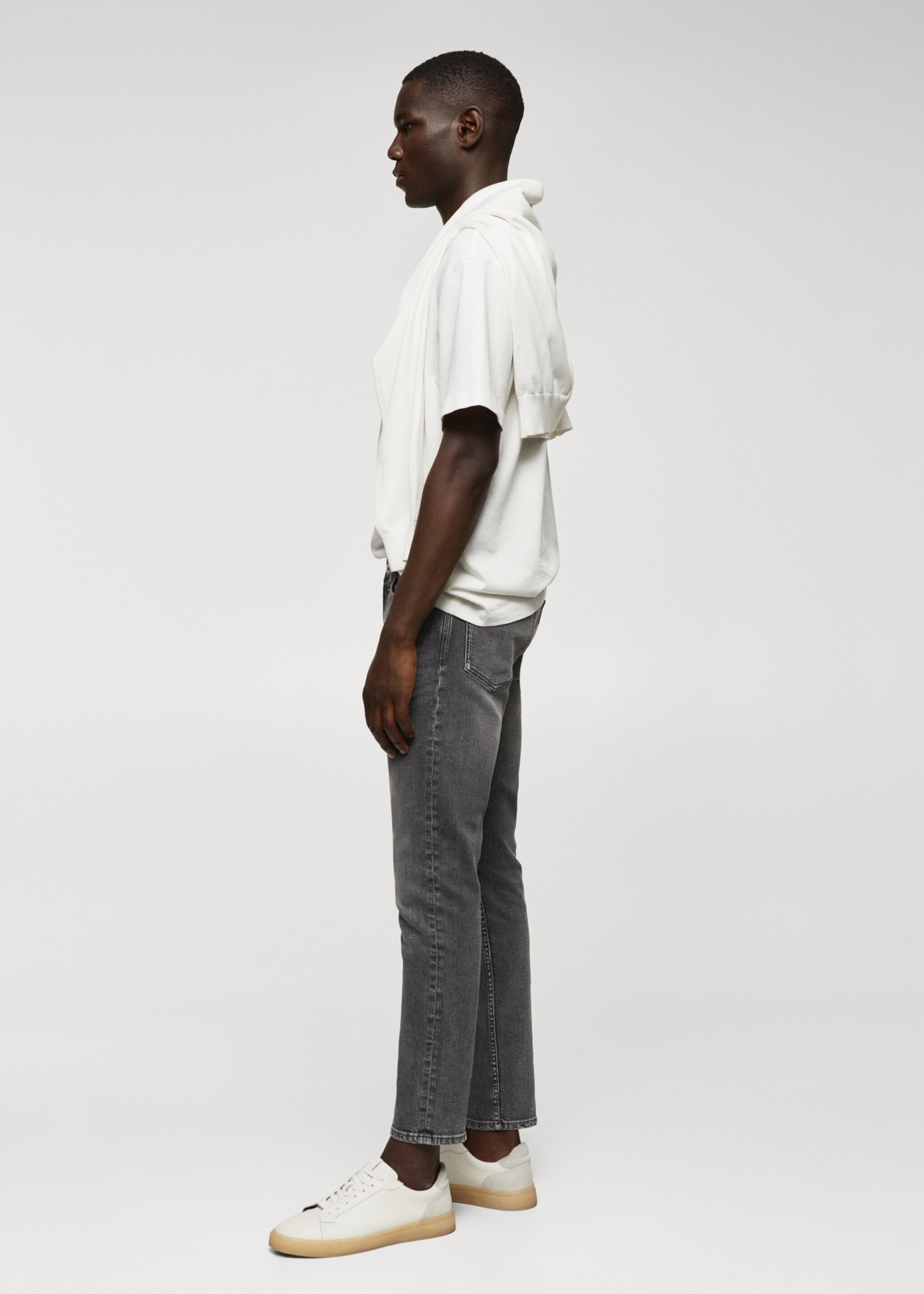 Tom tapered cropped jeans - Details of the article 2