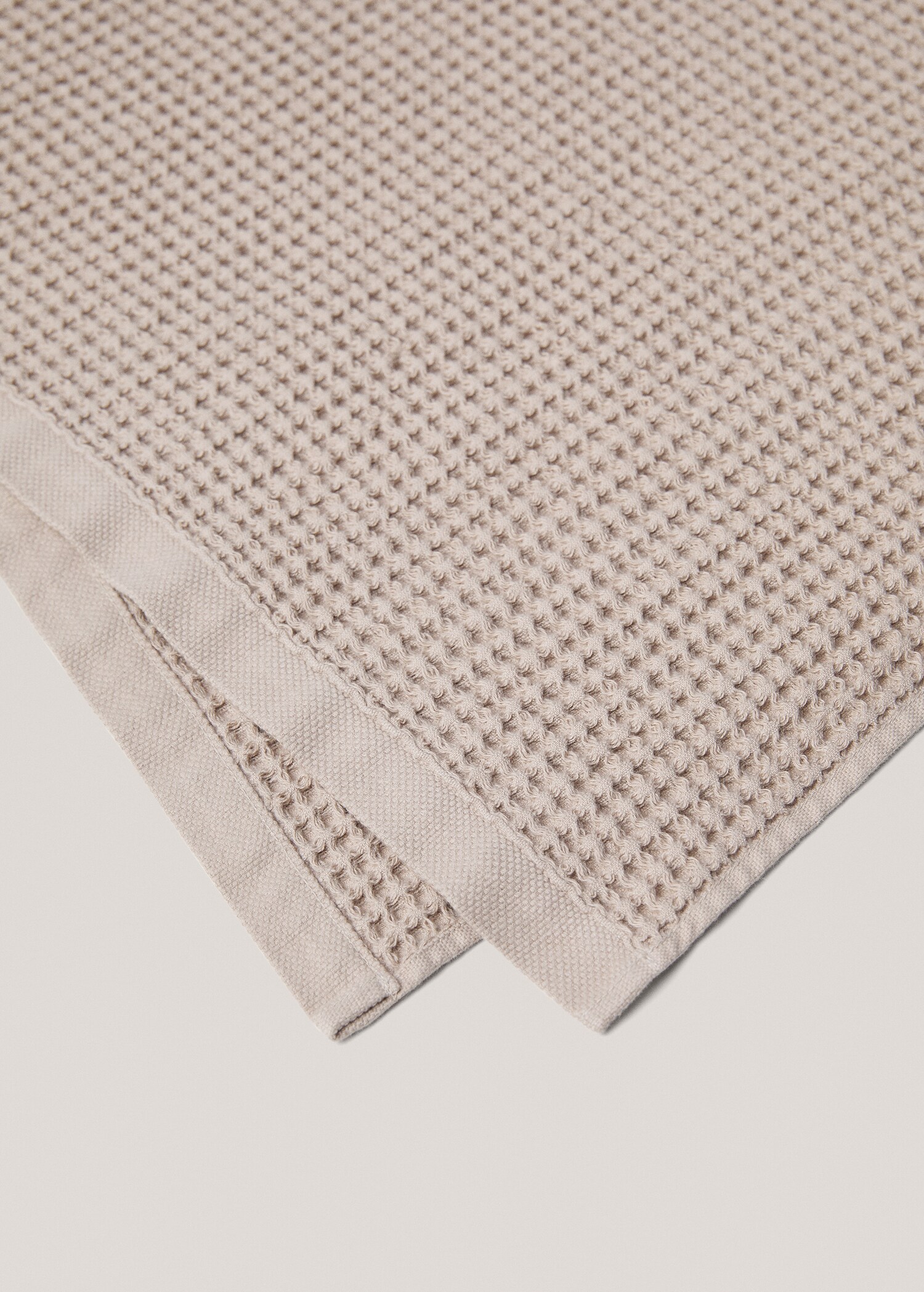 100% cotton waffle bath towel - Details of the article 2