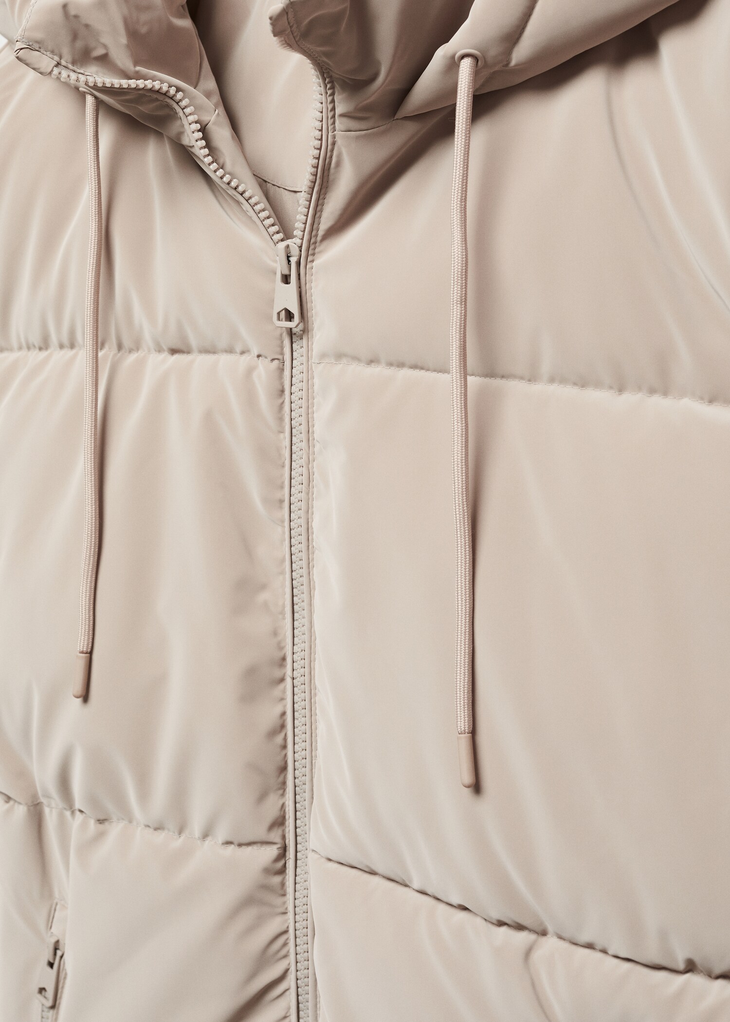 Quilted long coat - Details of the article 8