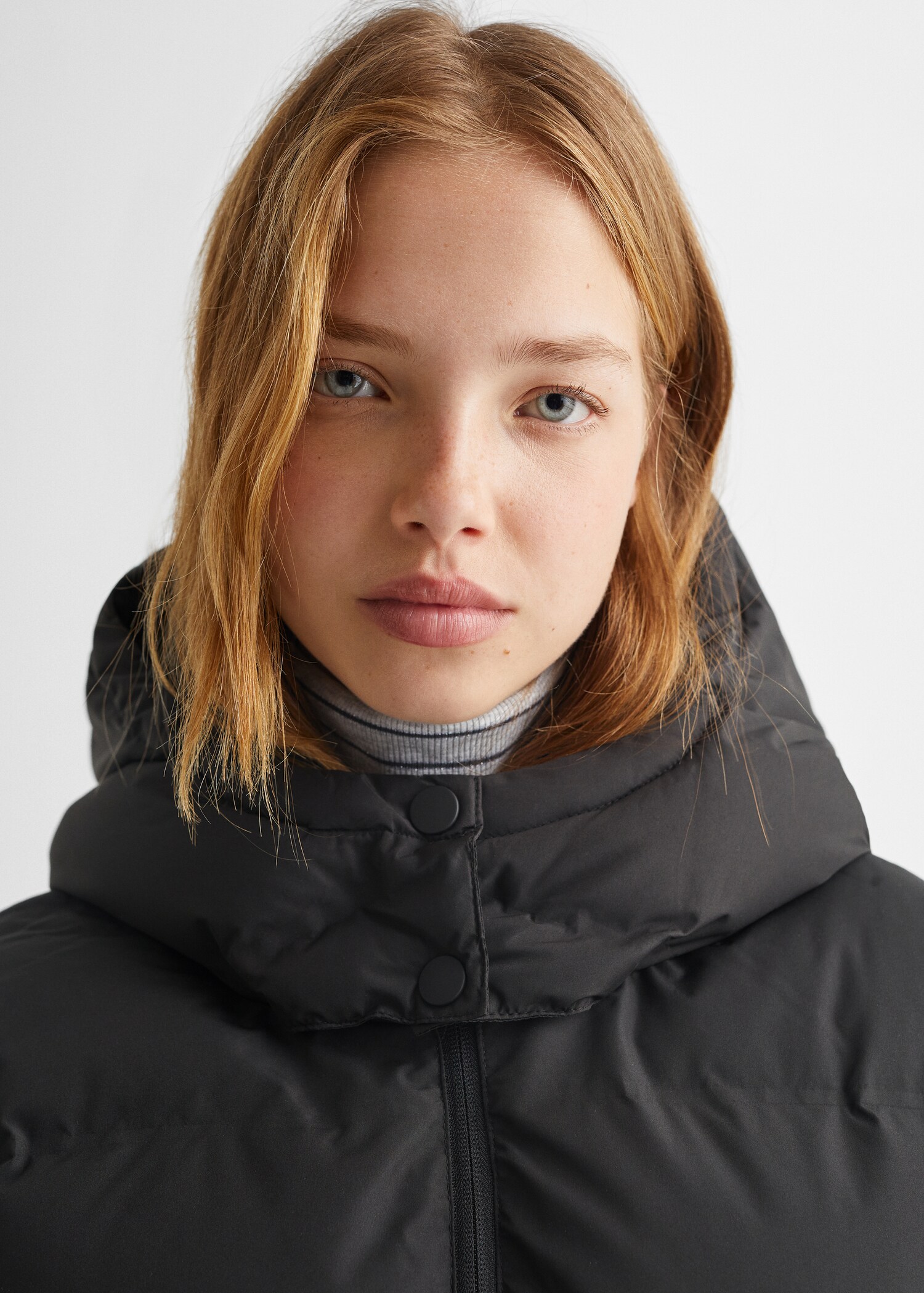 Quilted long coat - Details of the article 1