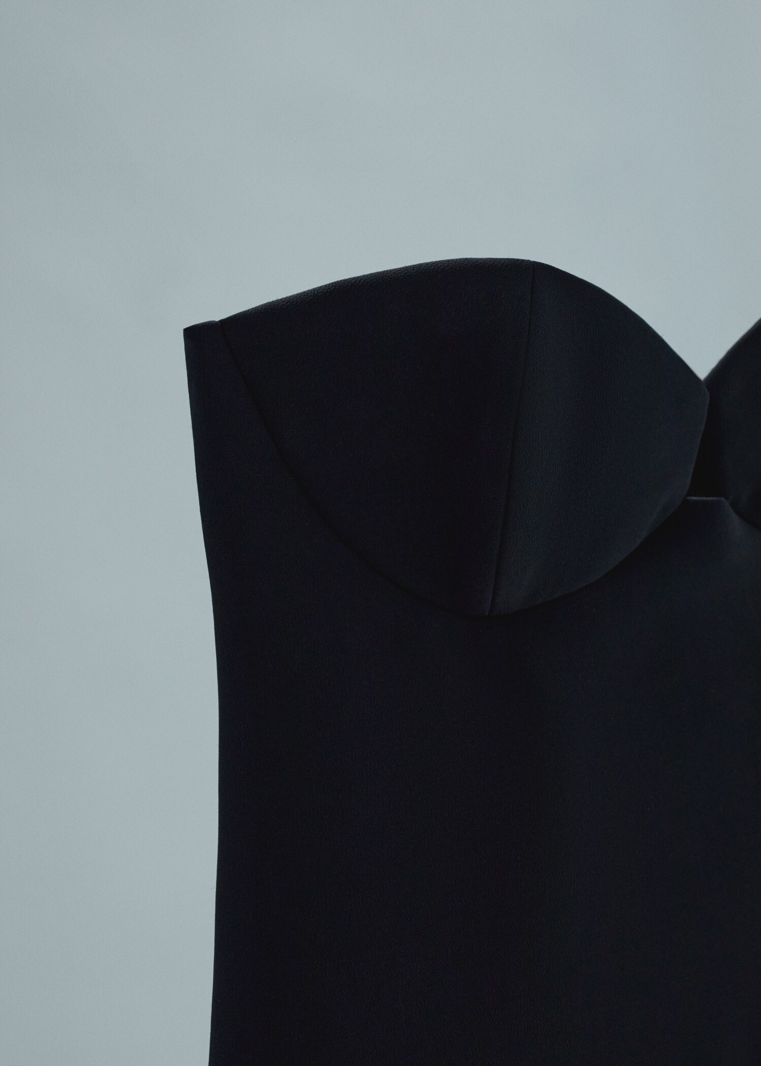 Vestido escote corazón estructurado - Detalle del artículo 8