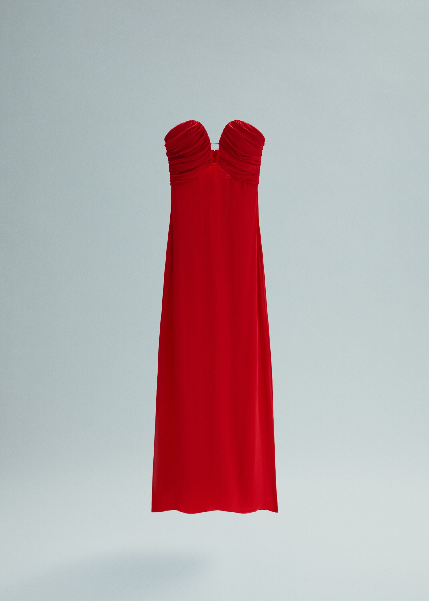 Strapless dress with sweetheart neckline - Article without model