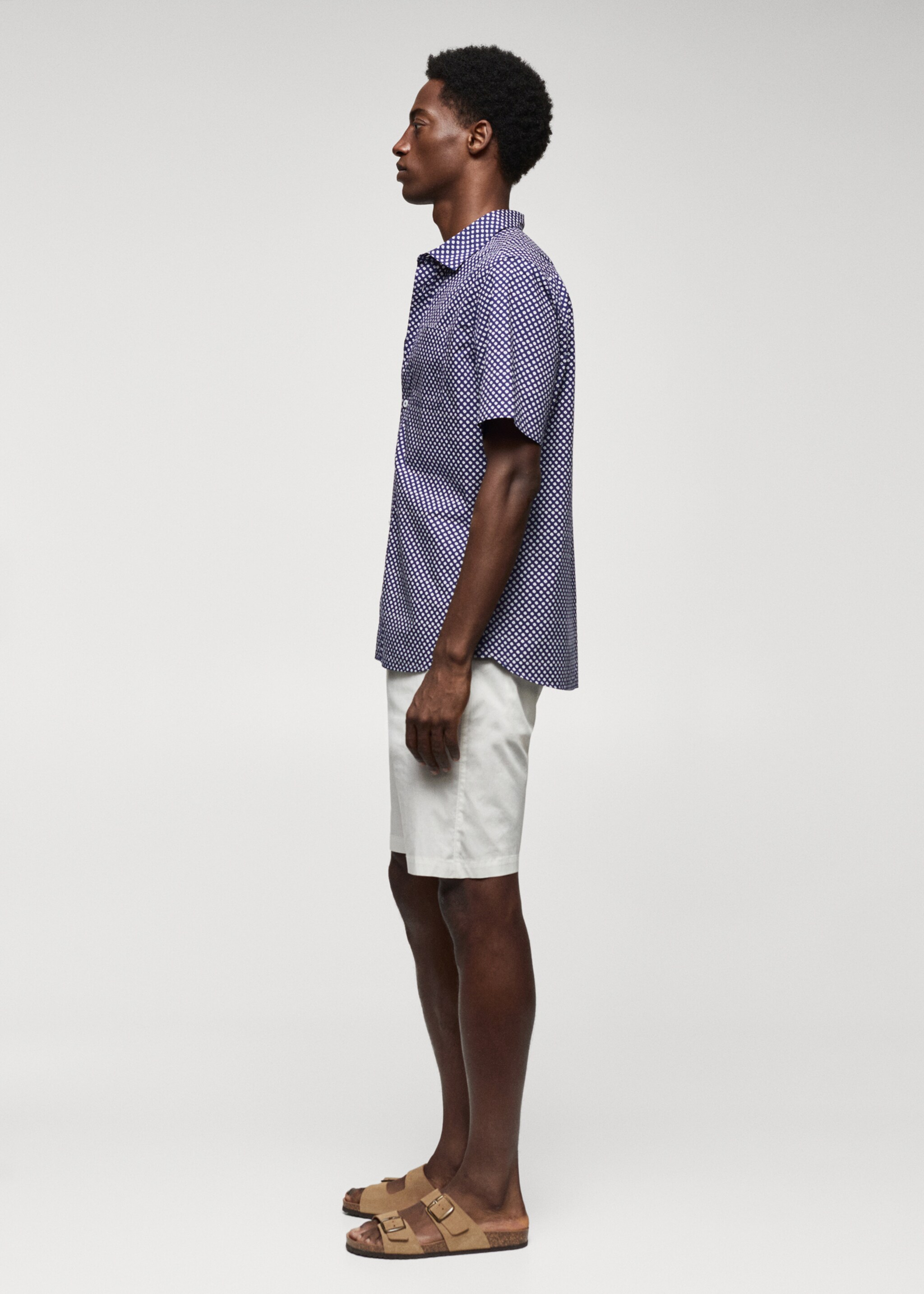 100% cotton short-sleeved mirco-patterned shirt - Details of the article 2, Ink Blue. Ref: 57005793-00.