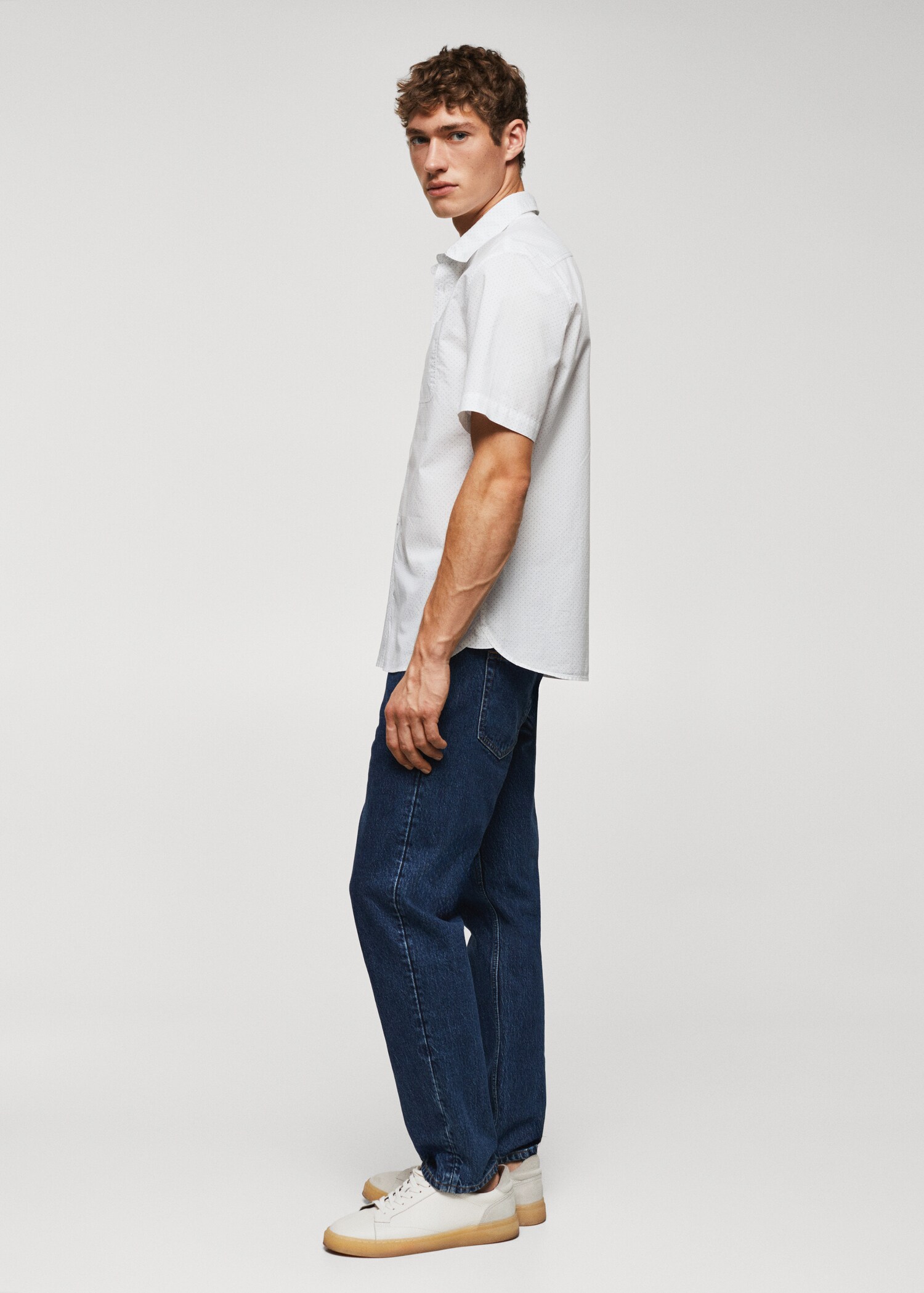 100% cotton short-sleeved mirco-patterned shirt - Details of the article 2
