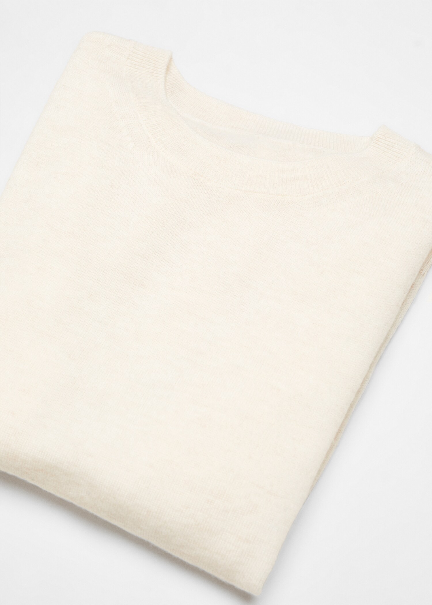 Wollpullover mit Perkinskragen - Detail des Artikels 8