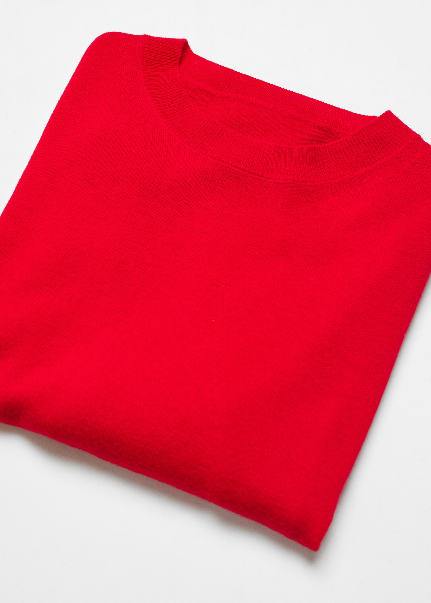 Wollpullover mit Perkinskragen - Detail des Artikels 8