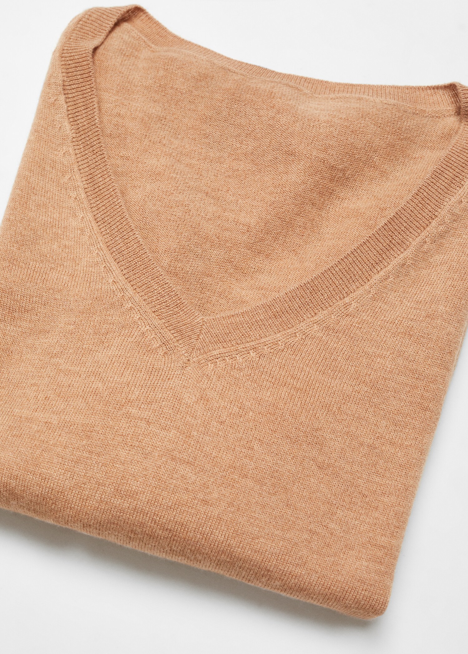 V-neck wool sweater - Details of the article 8
