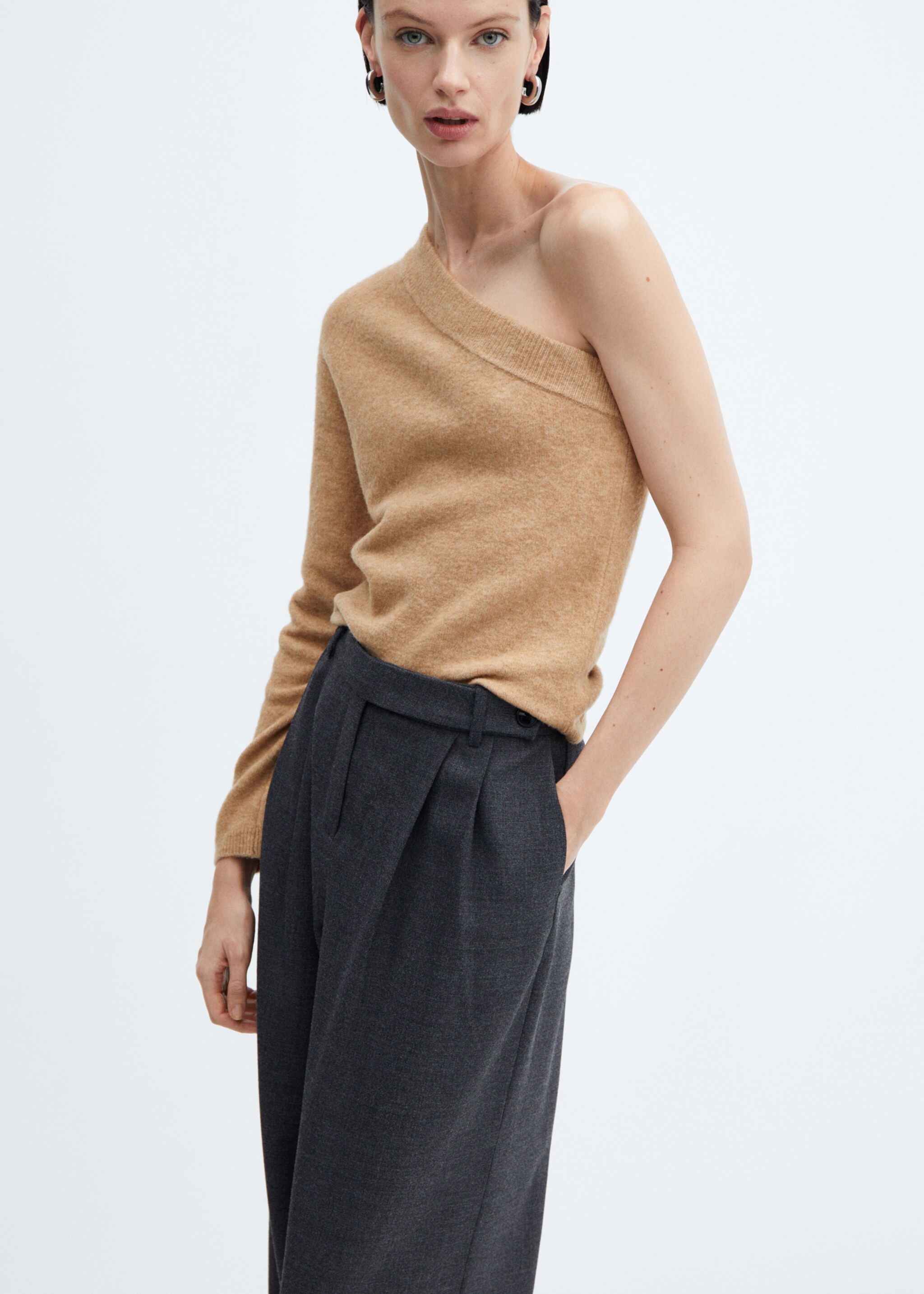 Asymmetric knit sweater - Medium plane, Medium Brown. Ref: 57005814-00.