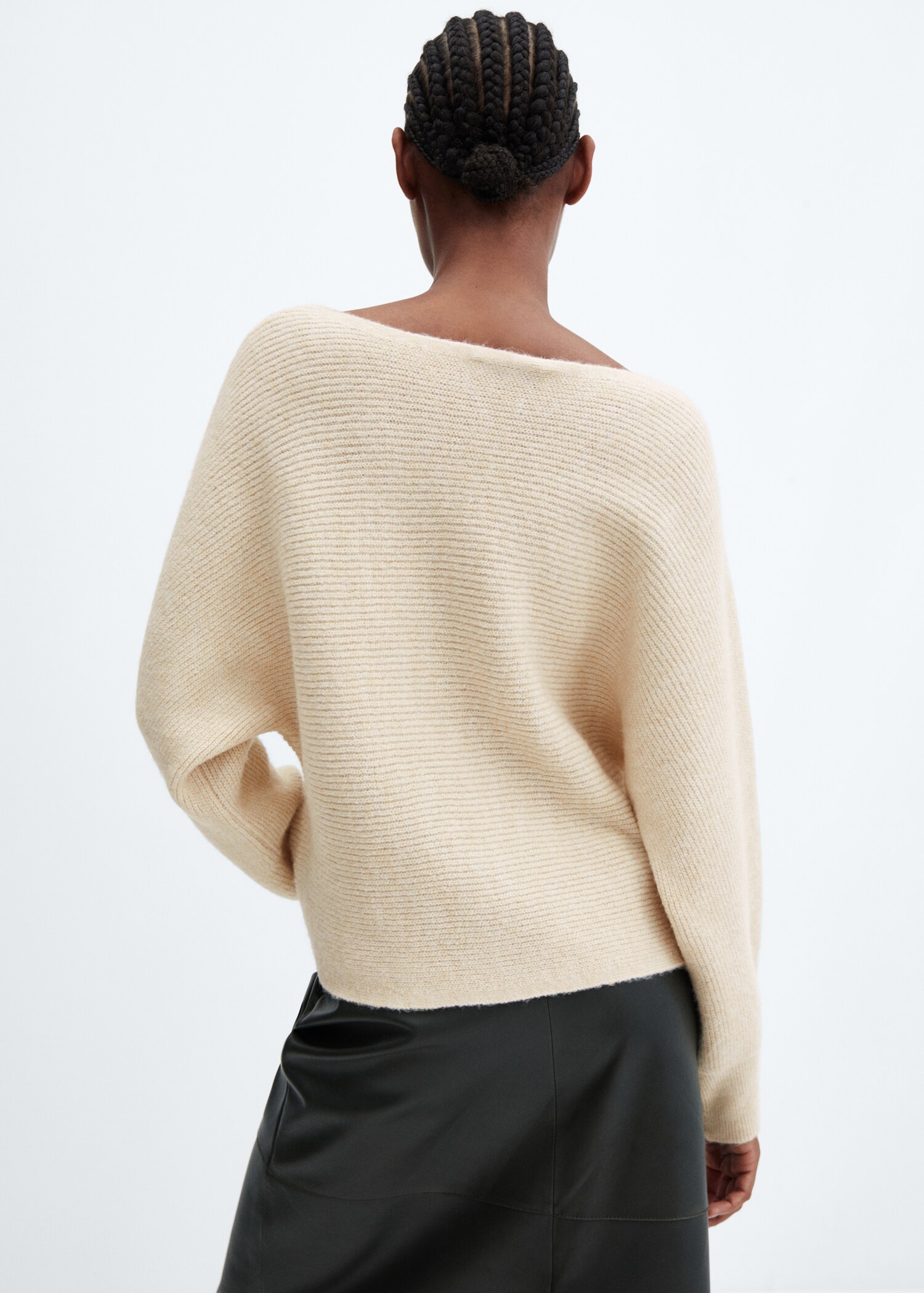 Puffed sleeves sweater - Reverse of the article