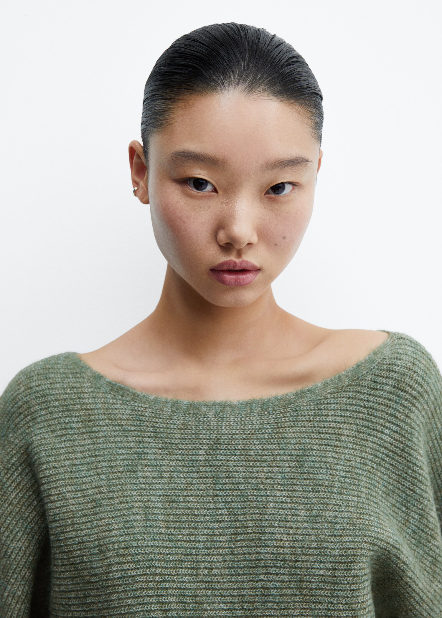 Puffed sleeves sweater - Details of the article 1