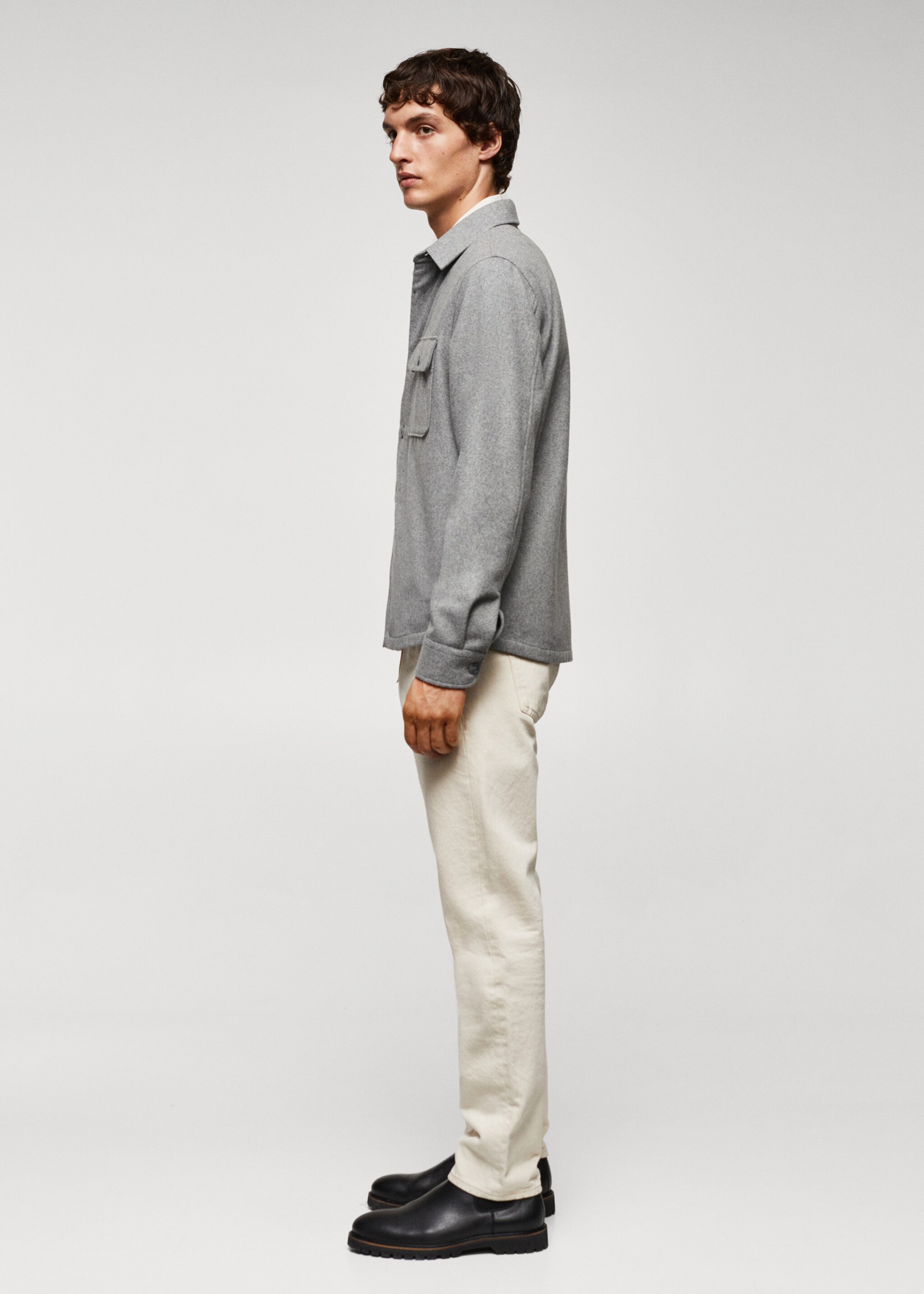Wool overshirt with pockets - Details of the article 2, Grey. Ref: 57005960-00.