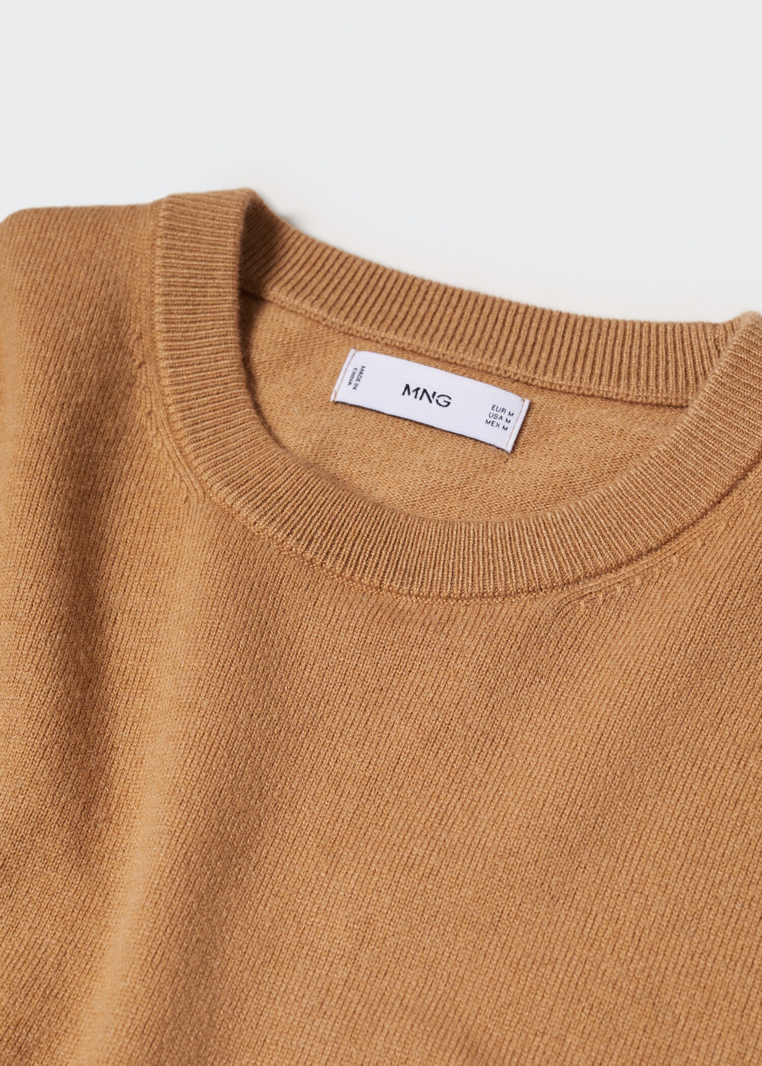 Fine-knit wool-blend sweater - Details of the article 8