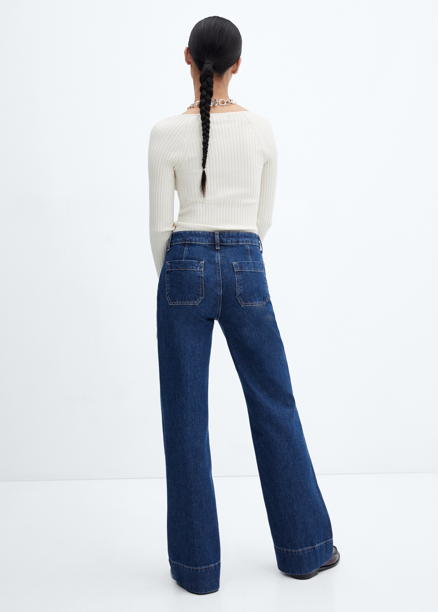 Jeans wideleg med dekorative sømmer - Baksiden av artikkelen