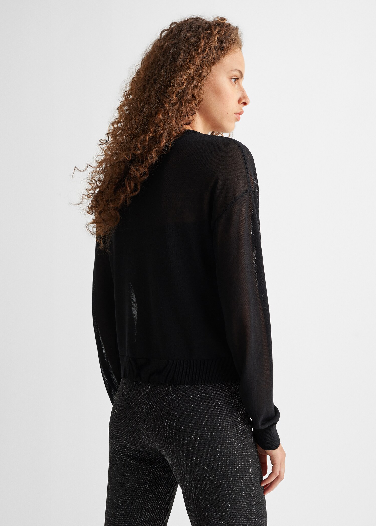 Breathable sweater - Reverse of the article