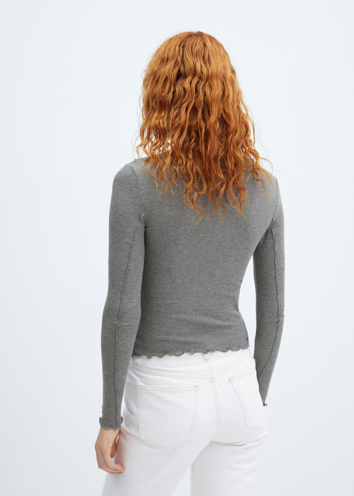 Ribbed T-shirt with decorative seams - Reverse of the article
