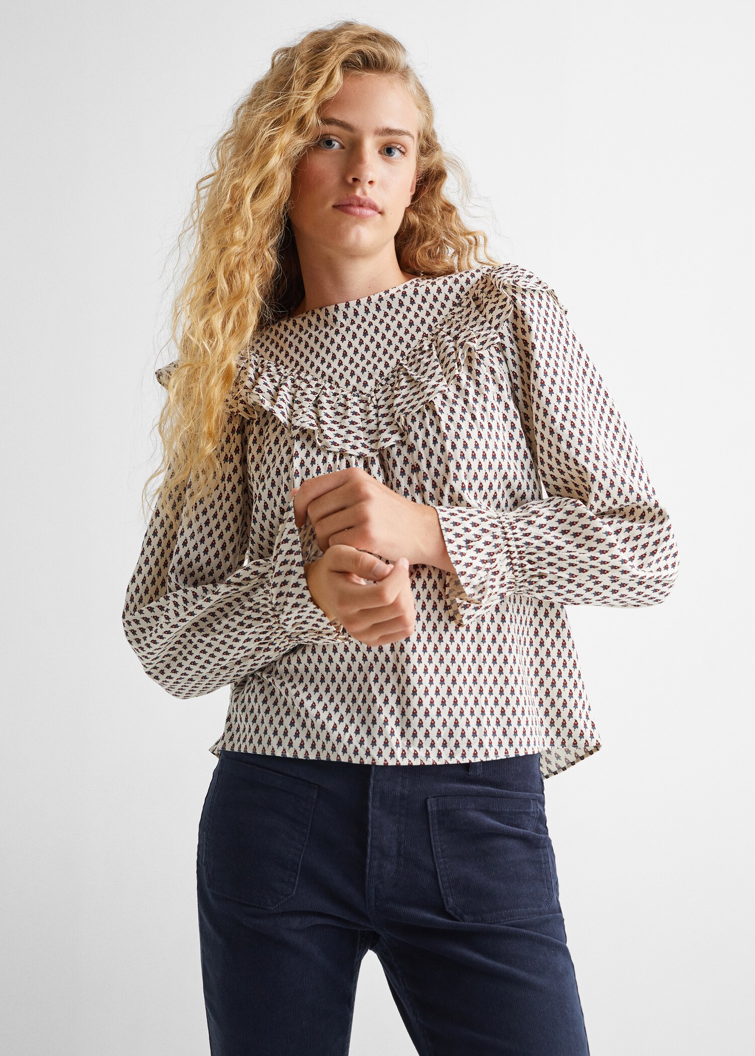 Blusa estampado volantes - Plano medio