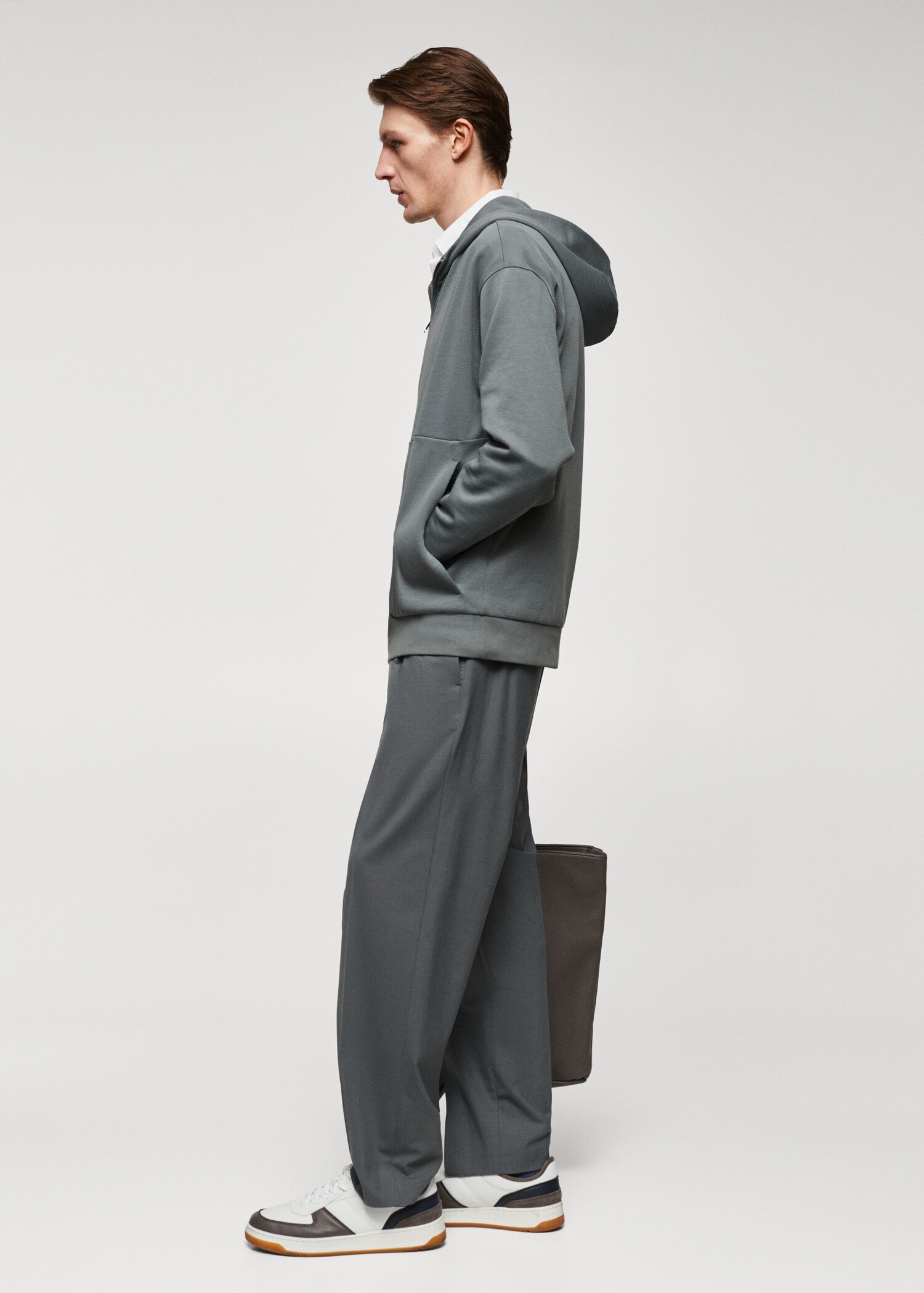 Oversized cotton sweatshirt with zip - Details of the article 2