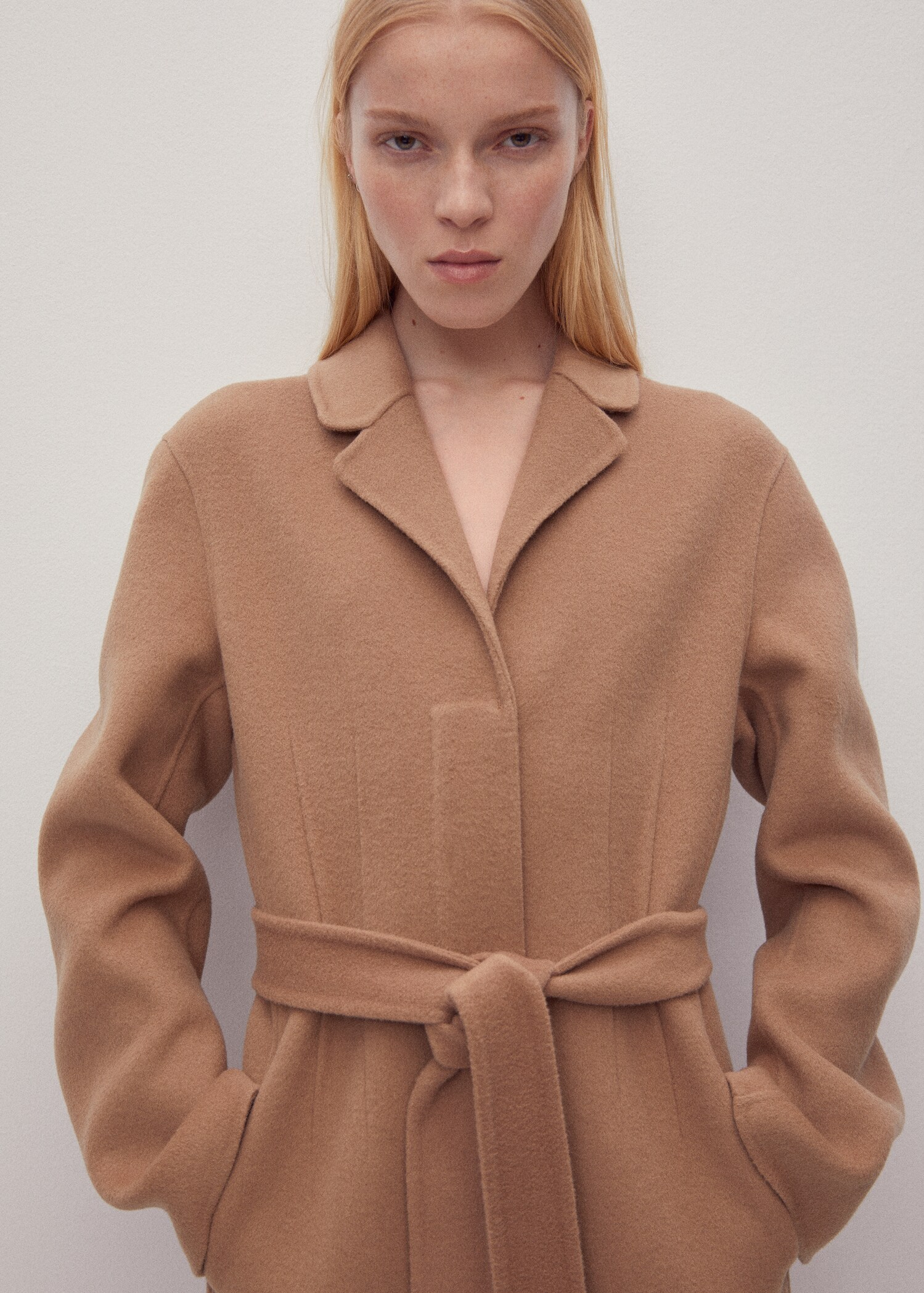 Handmade Oversize-Wollmantel - Detail des Artikels 6