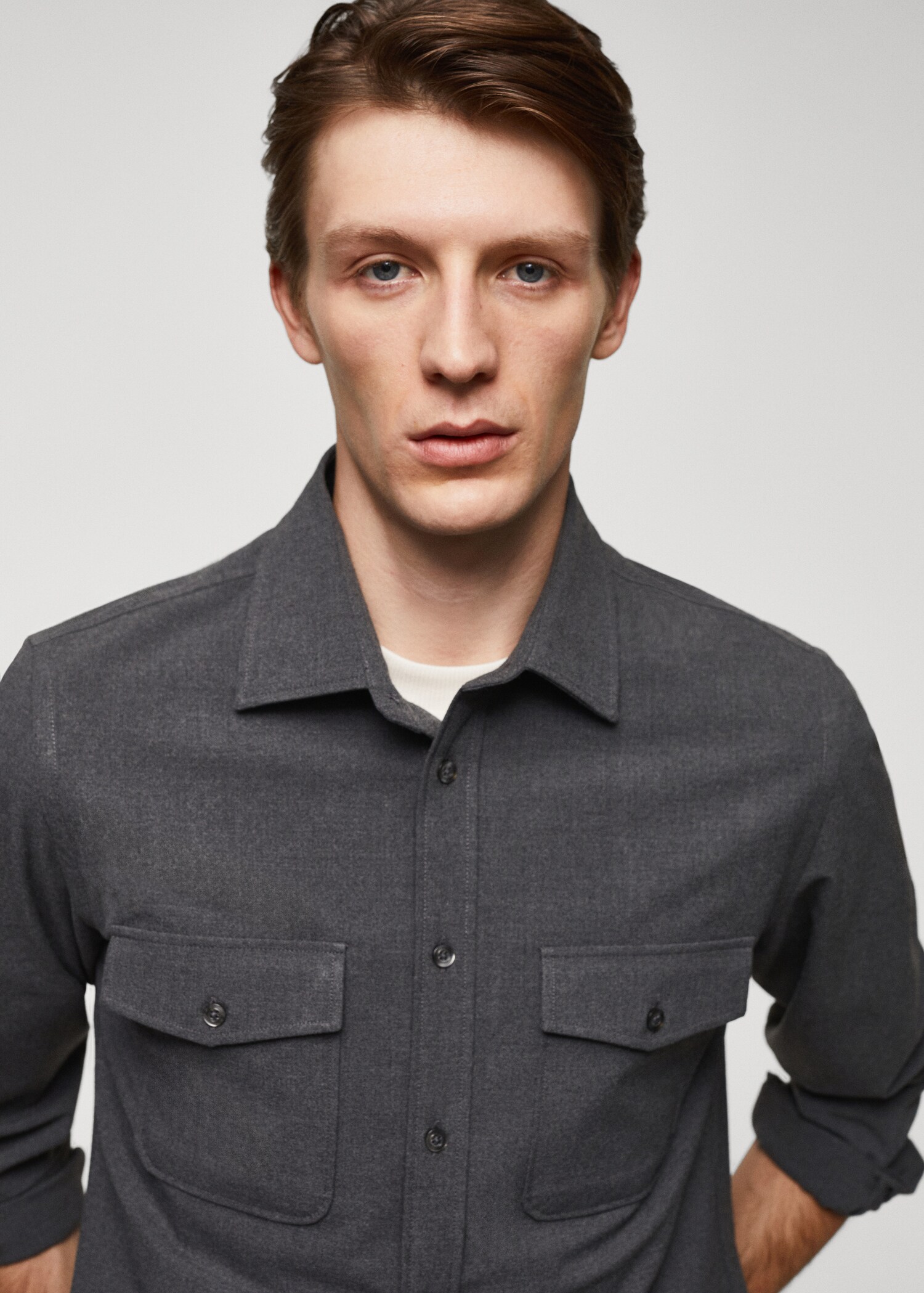 Pocketed cotton overshirt - Details of the article 1