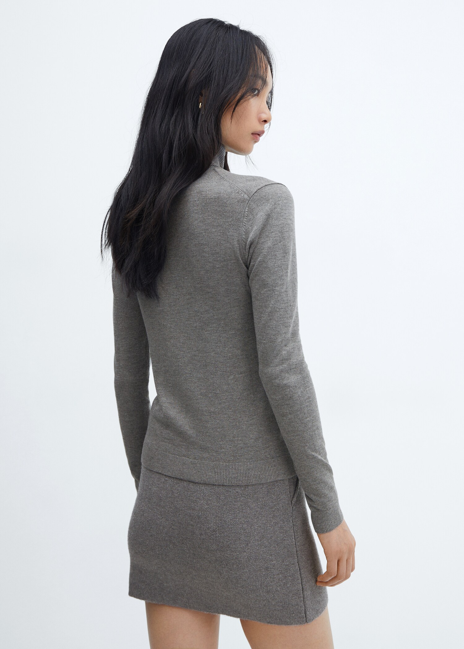 Pull-over maille fine col roulé - Verso de l’article