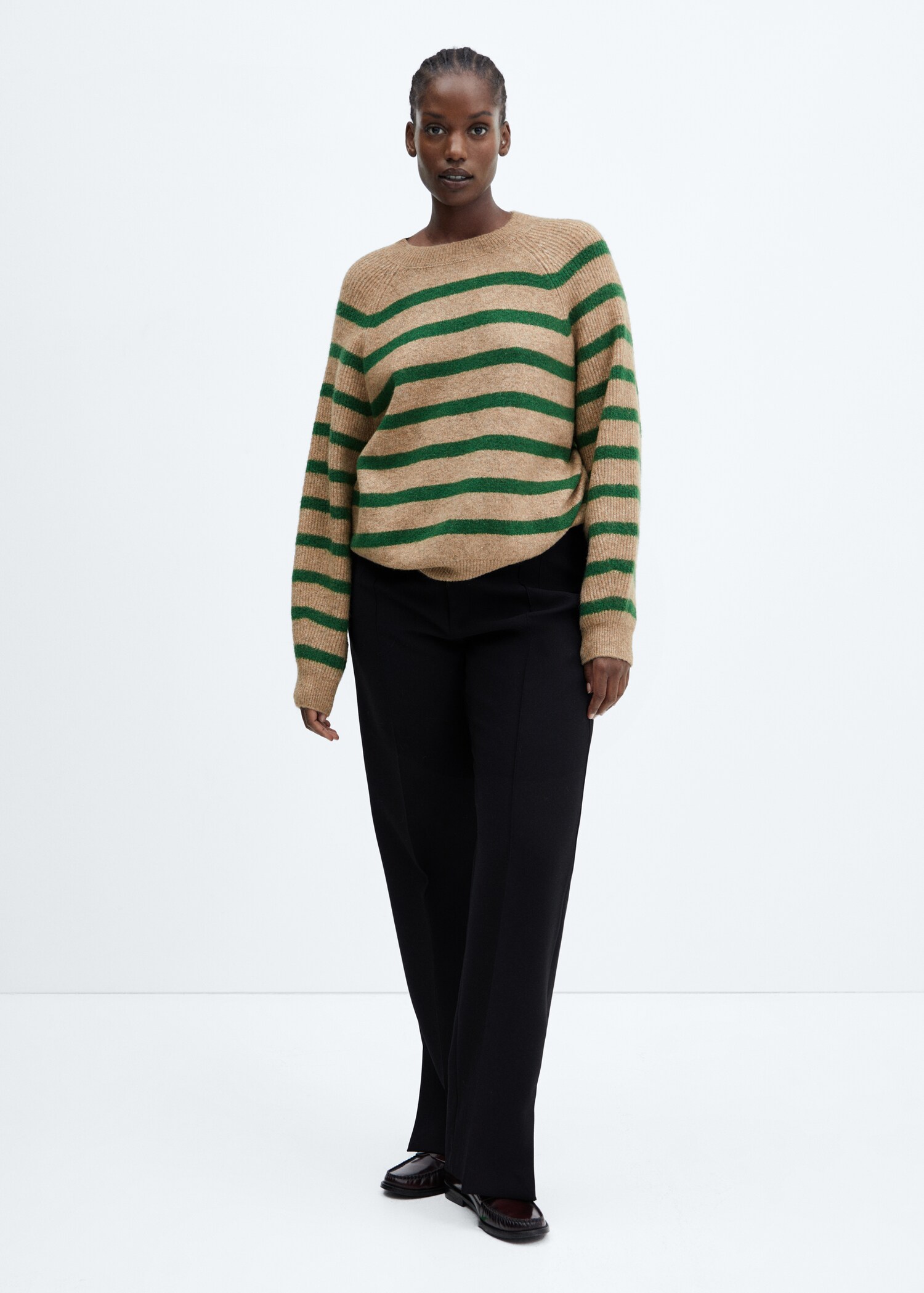 Round-neck striped sweater - Details of the article 3
