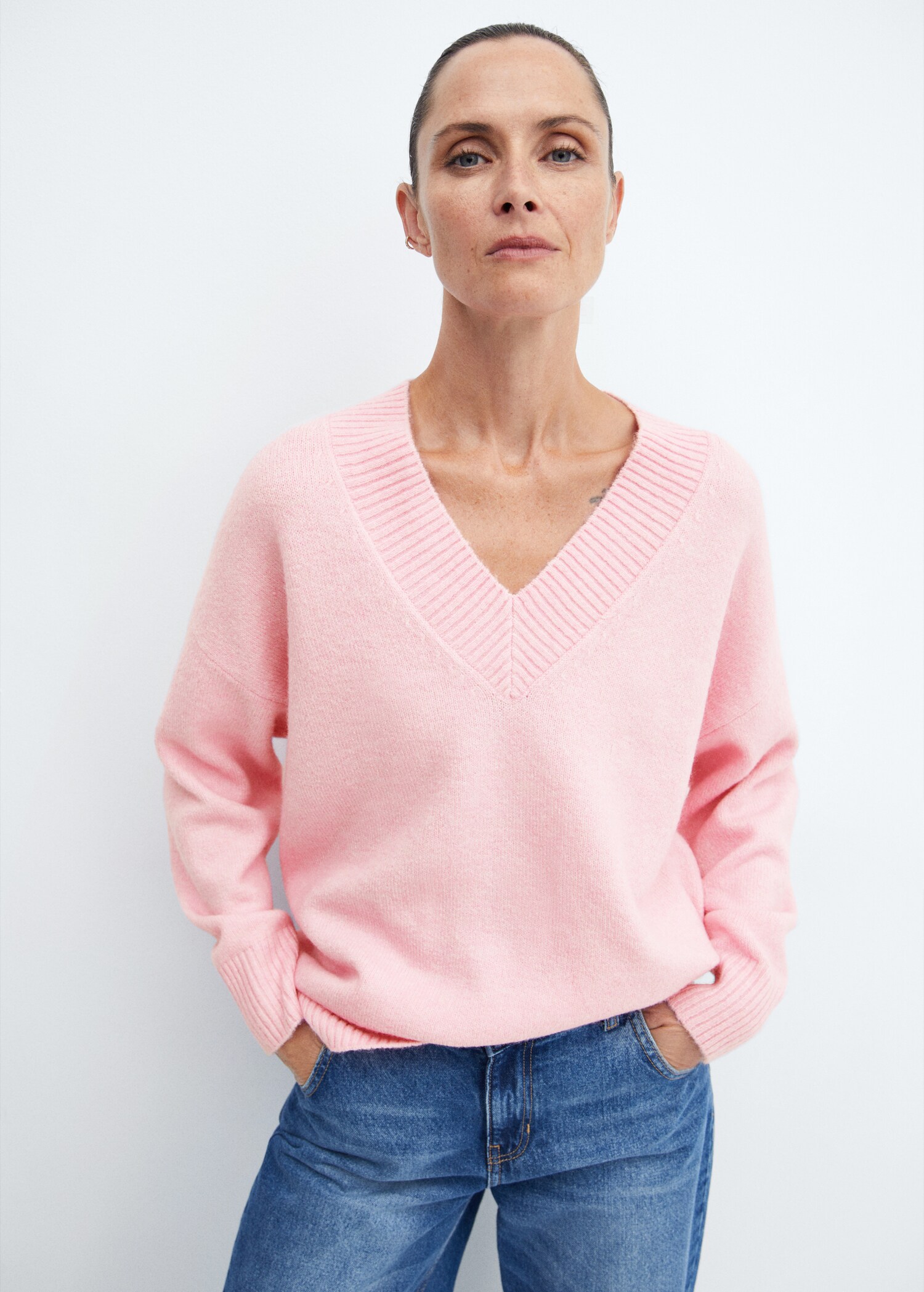 Oversized V-neck sweater - Medium plane