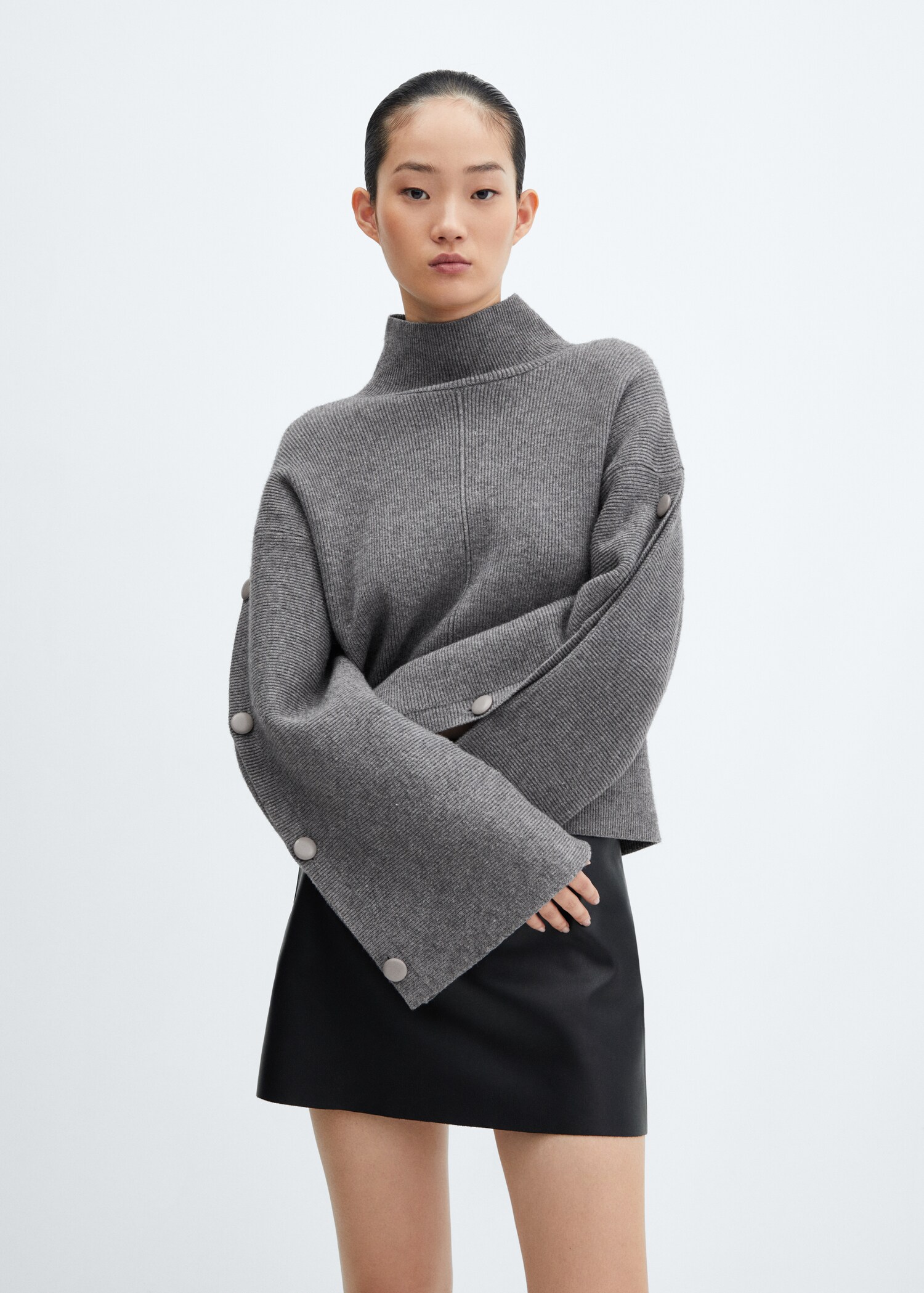 Buttoned sleeves sweater - Medium plane