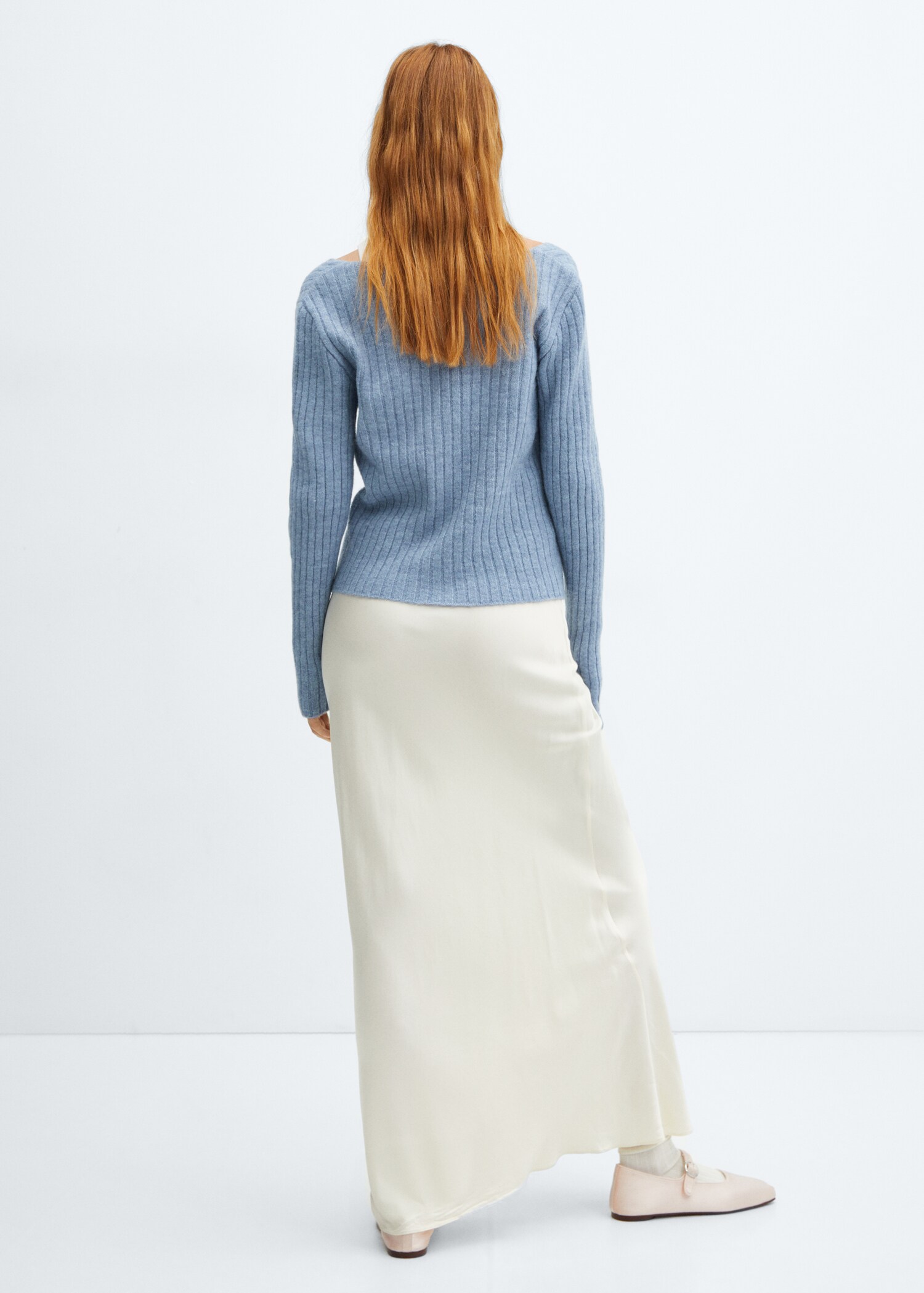 V-neck ribbed knit sweater - Reverse of the article